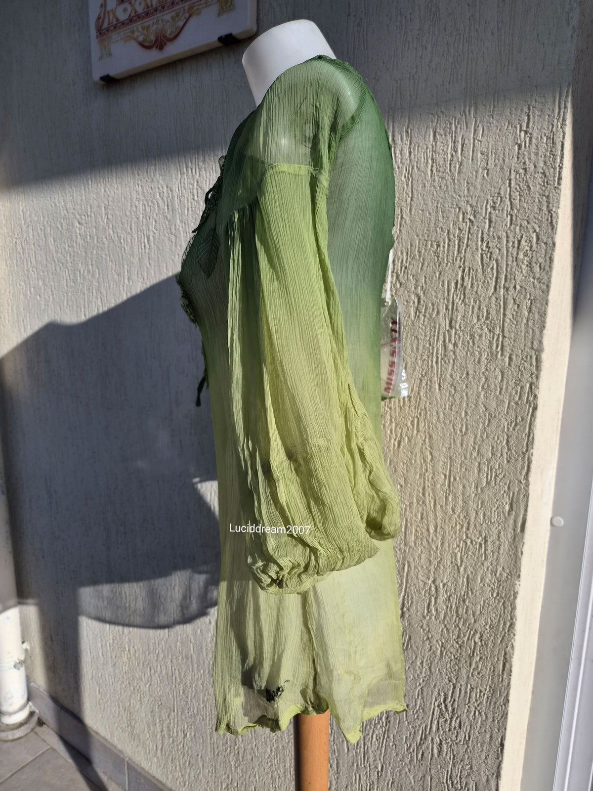 Haut vert en voile brodé Miss Sixty