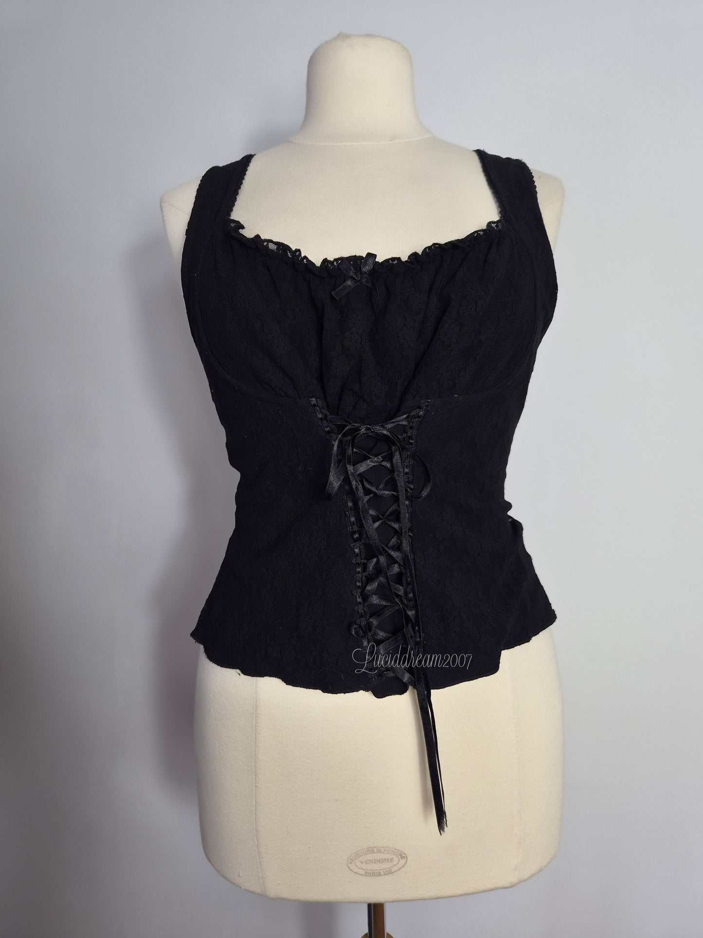 Haut esprit corset 3 Suisses