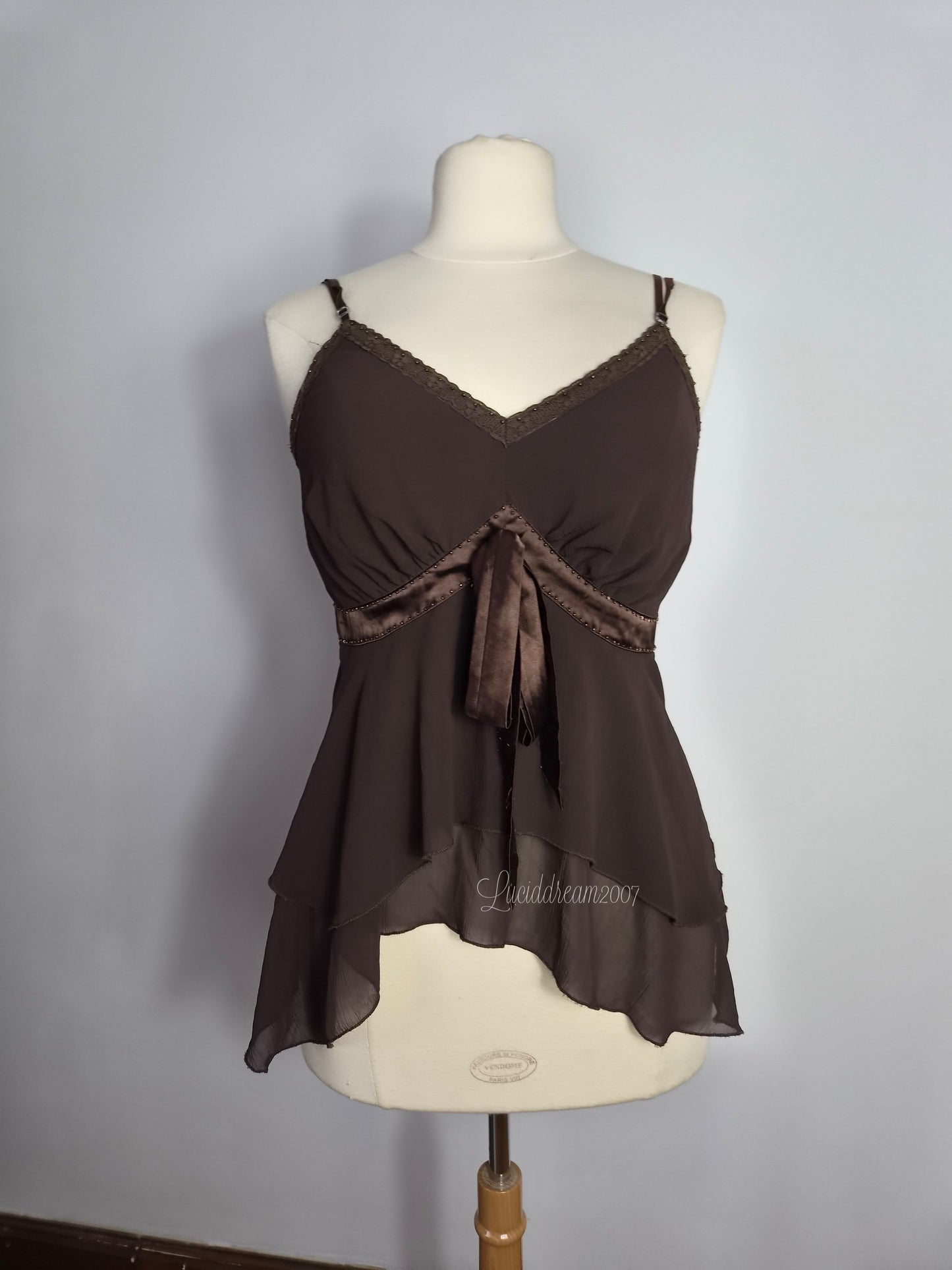 Haut en voile asymétrique marron