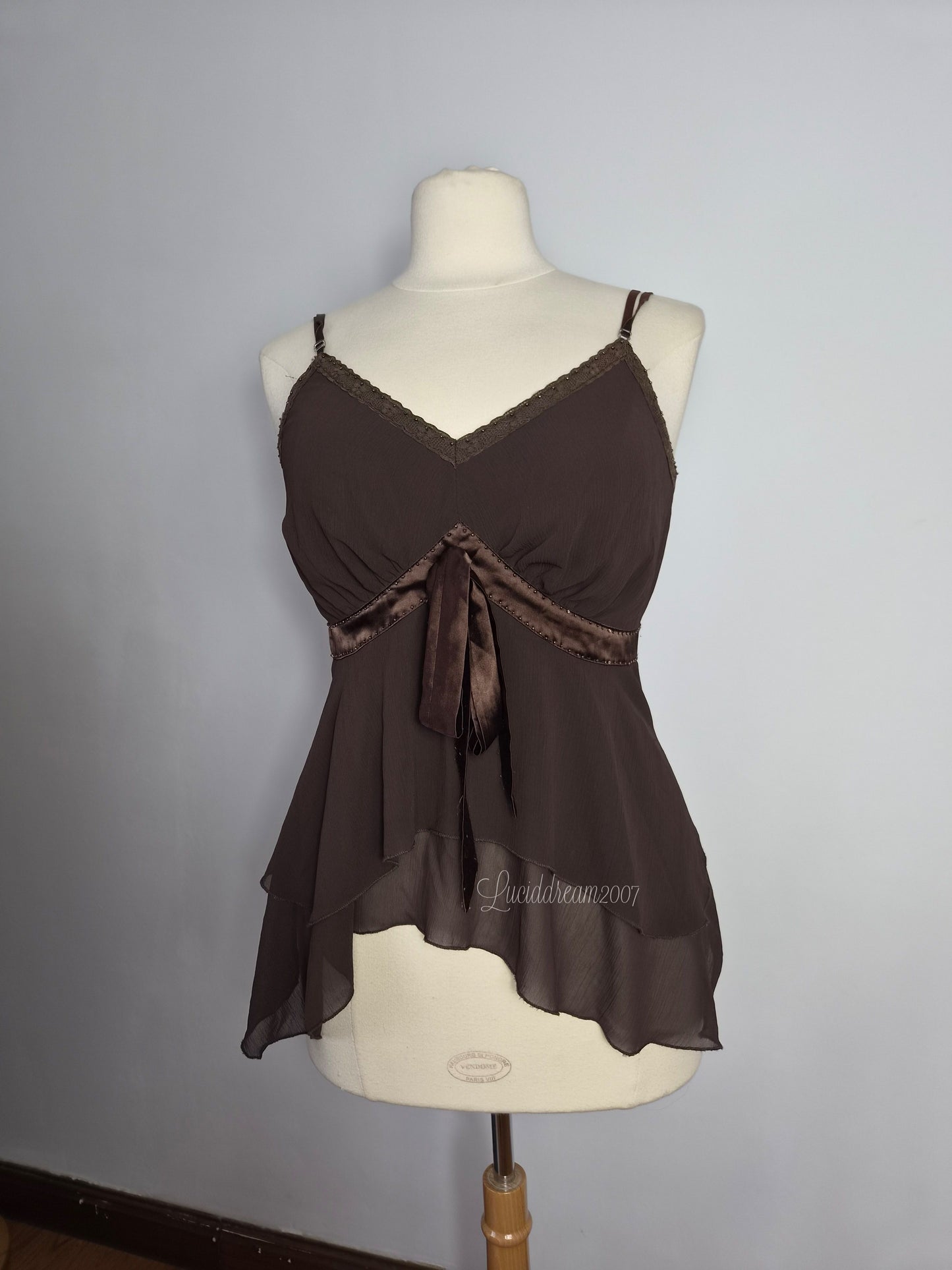 Haut en voile asymétrique marron