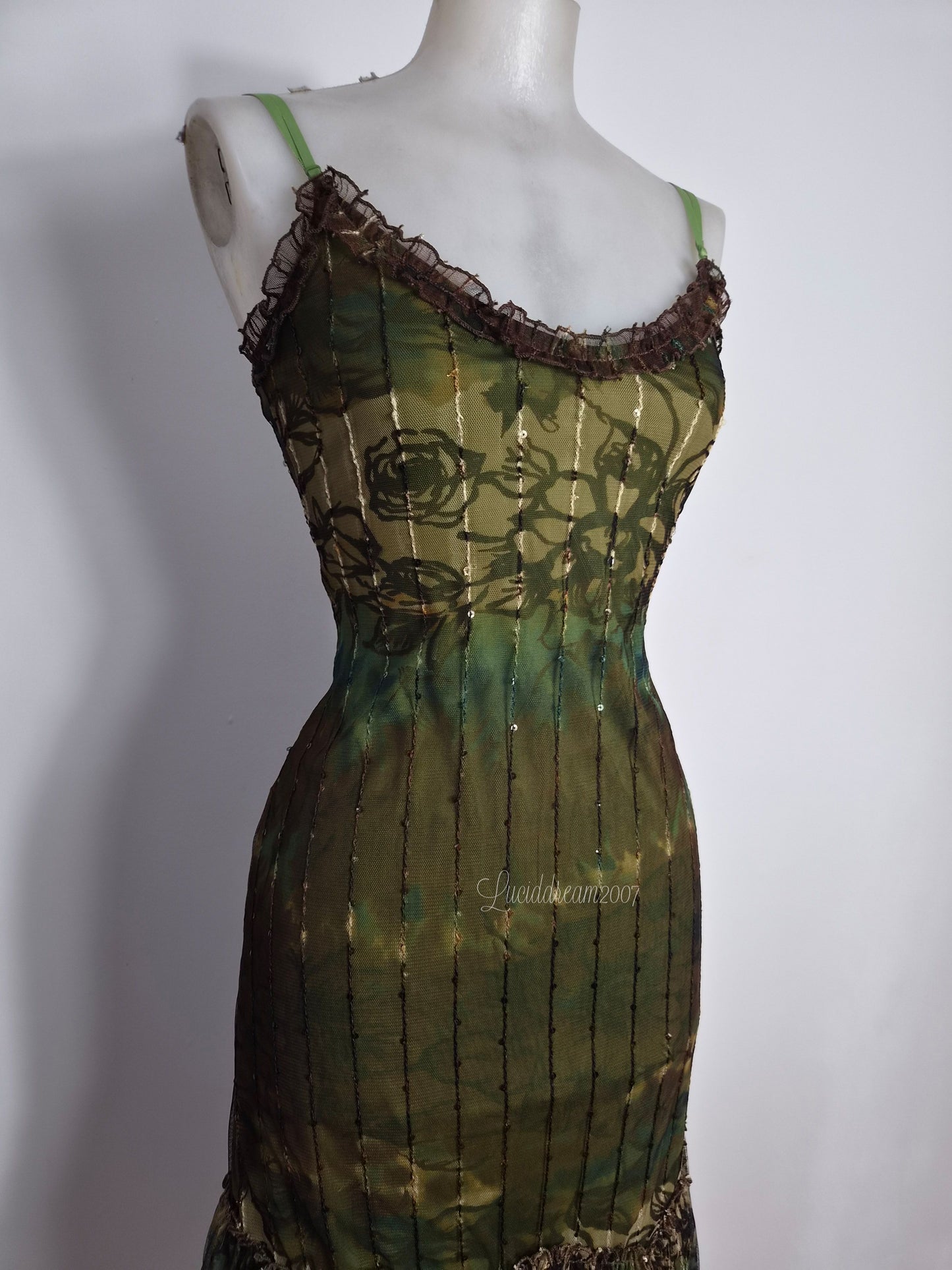 Green lace dress