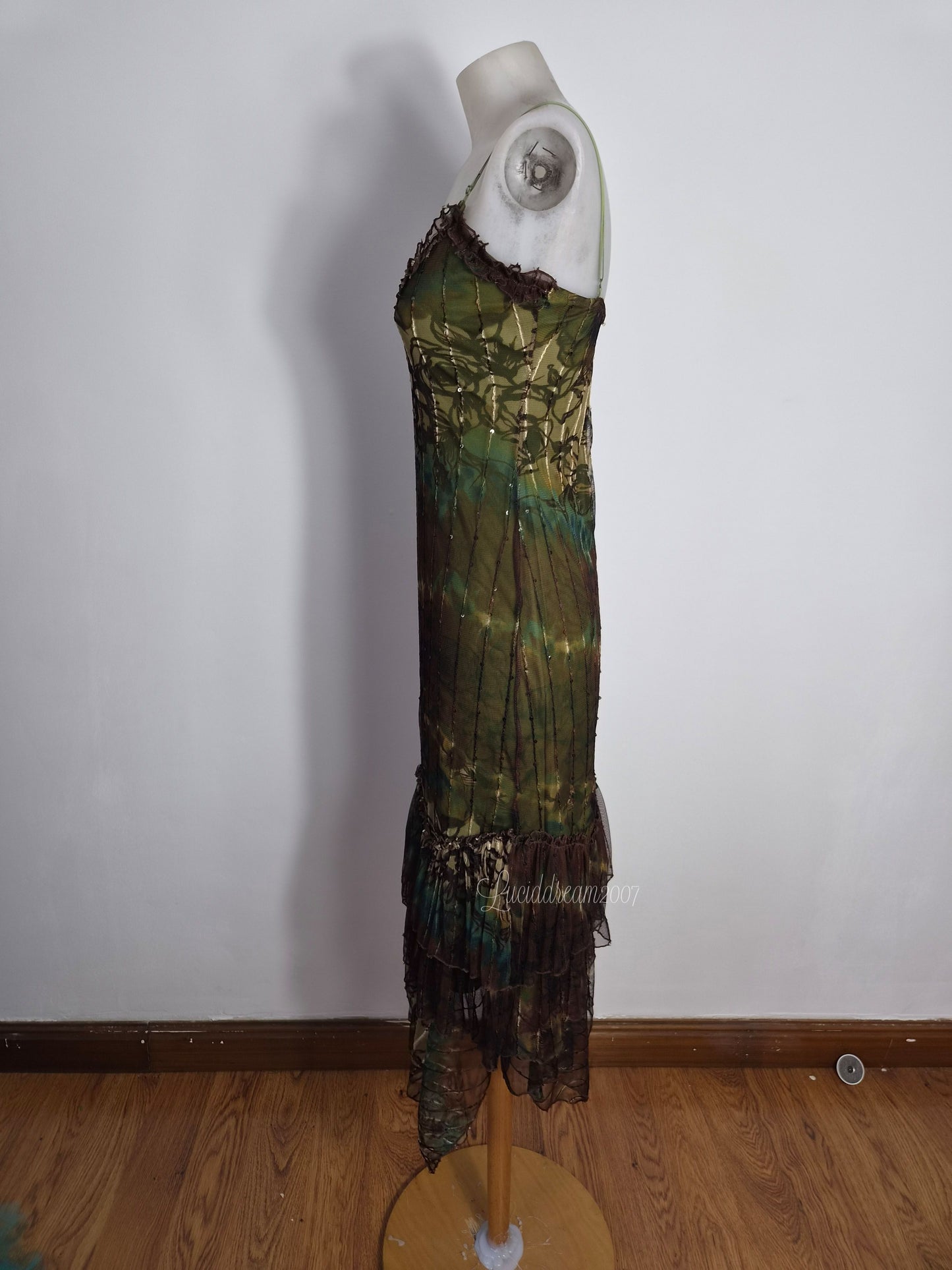 Green lace dress
