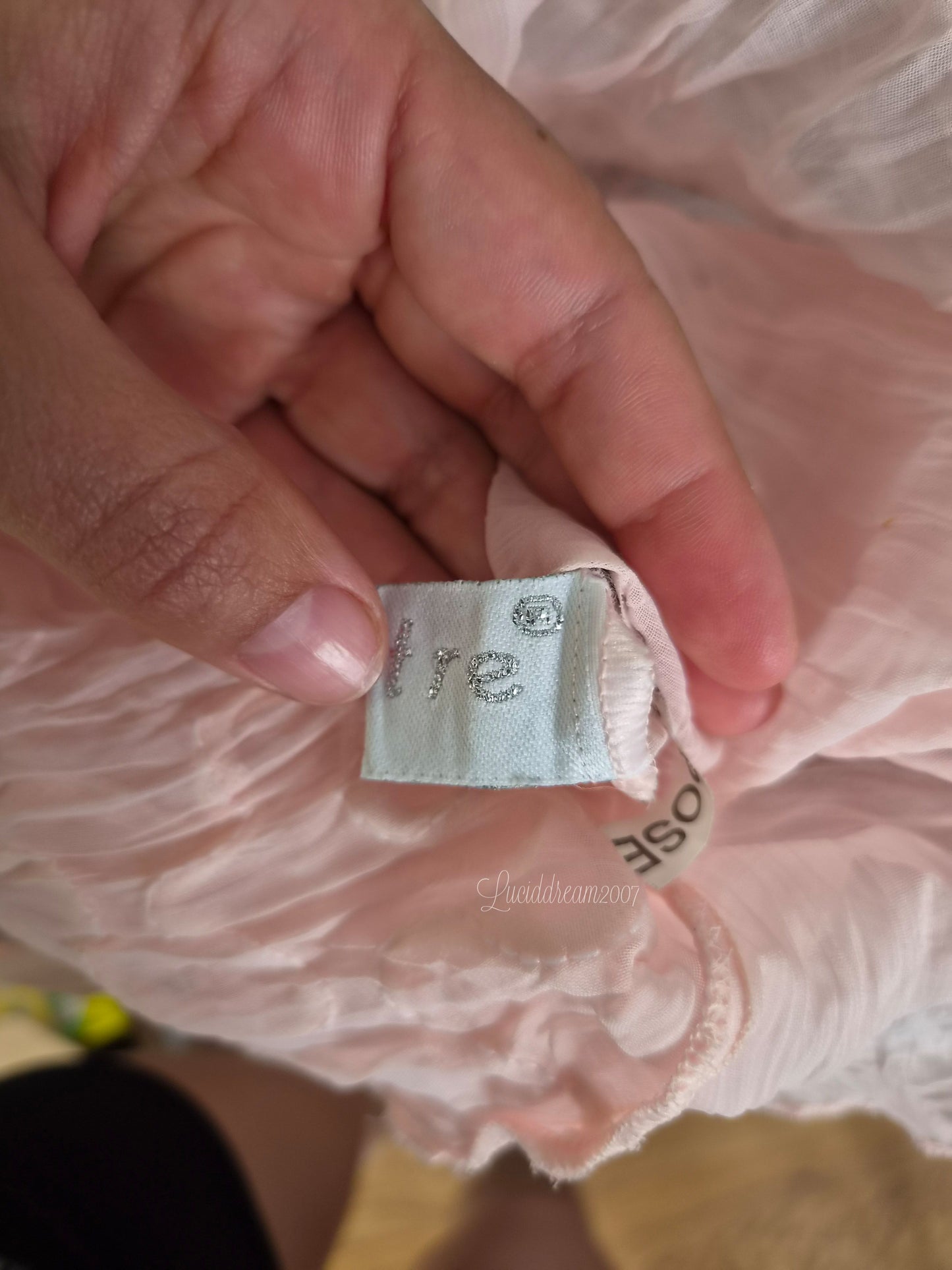 Chemisier en voile brodé rose