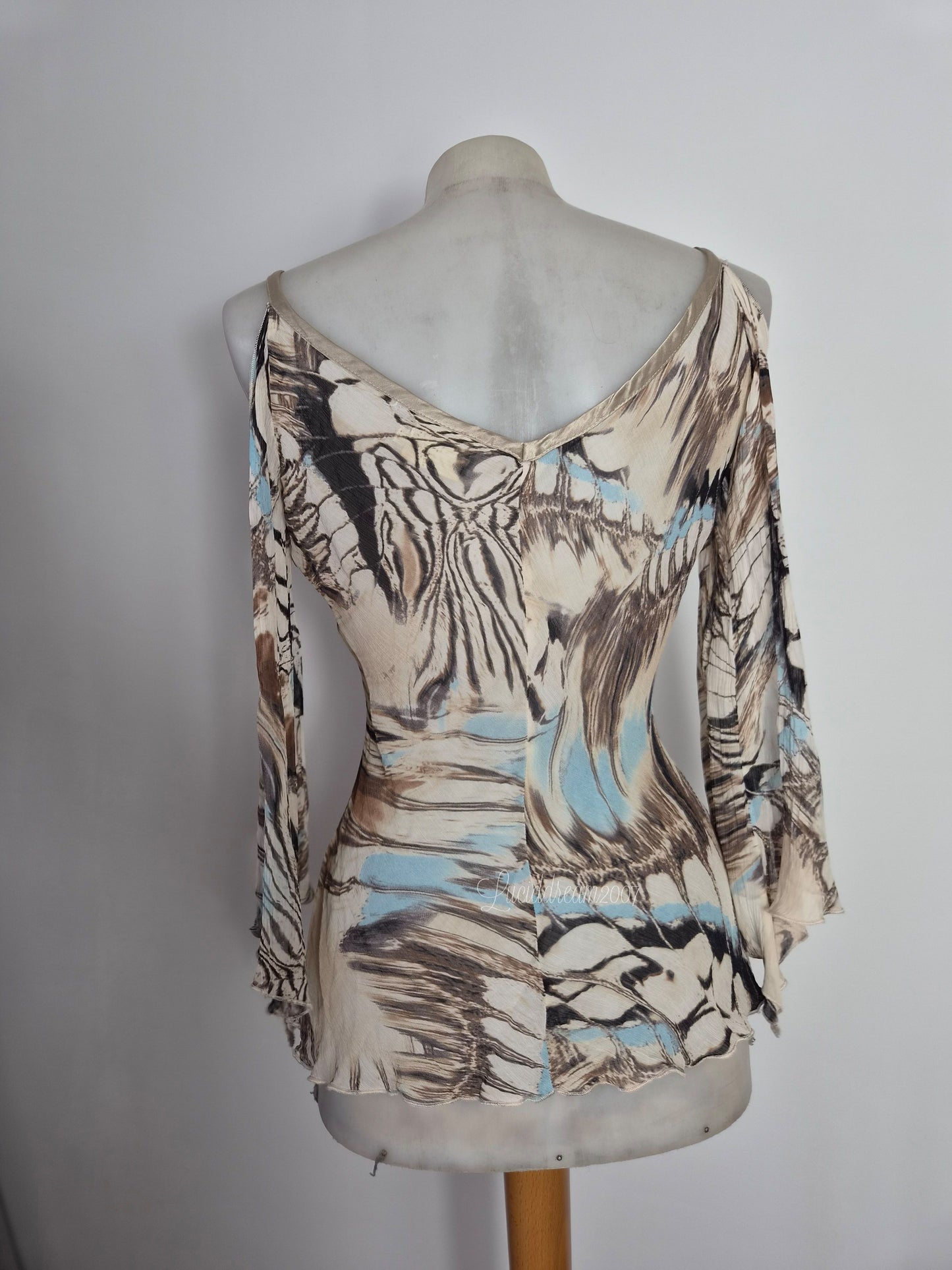 Haut en voile tons beige et bleu