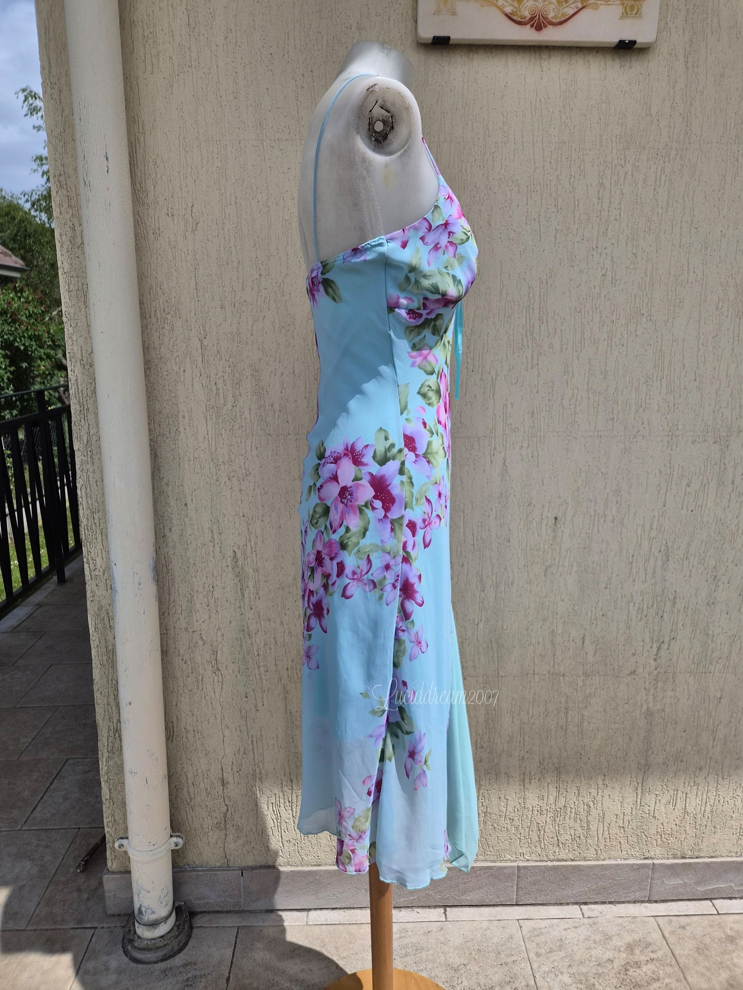 Blue floral print dress