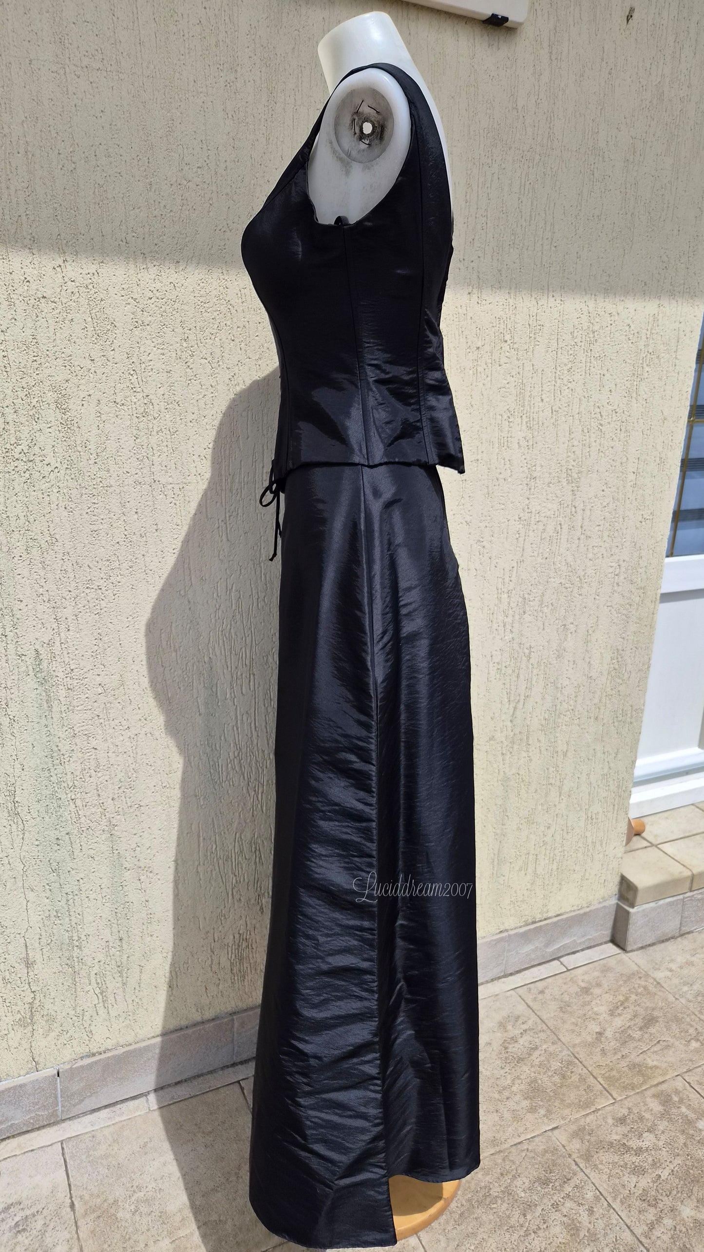 Ensemble noir haut effet corset