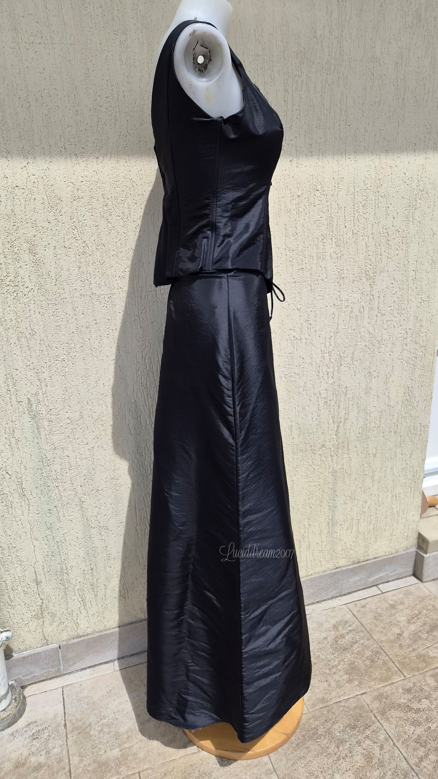 Ensemble noir haut effet corset