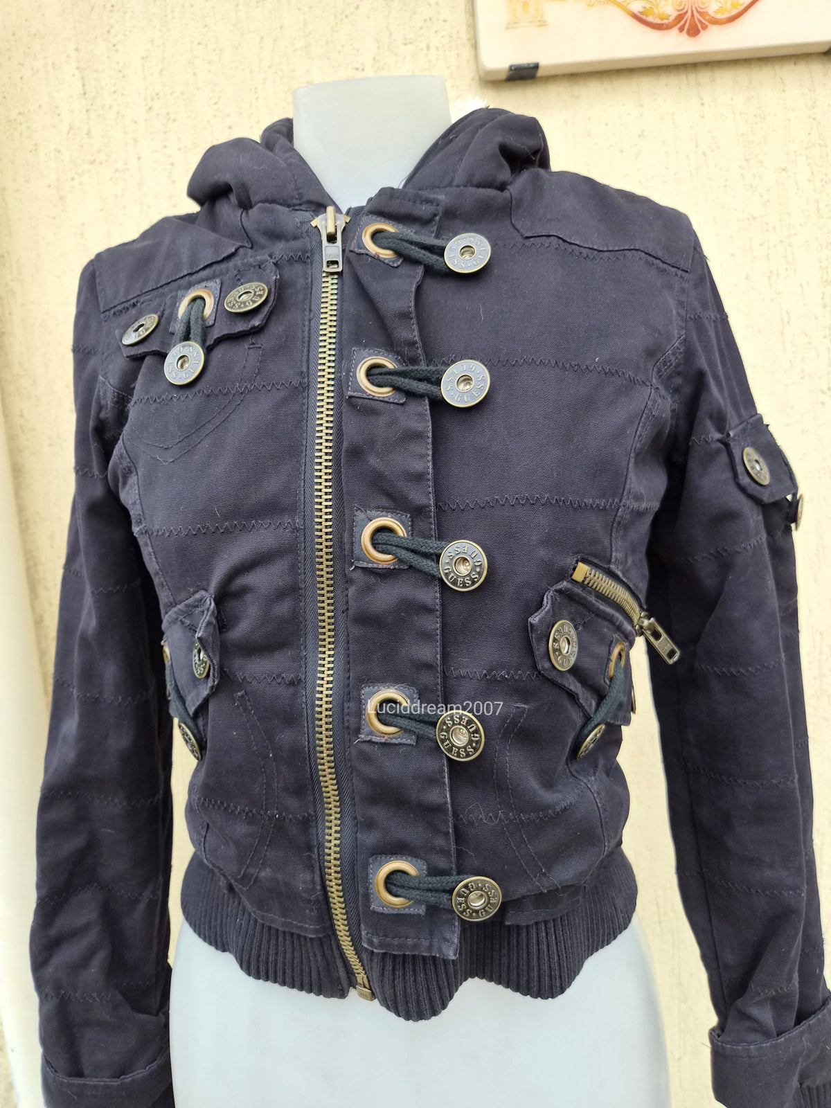 Doudoune Guess