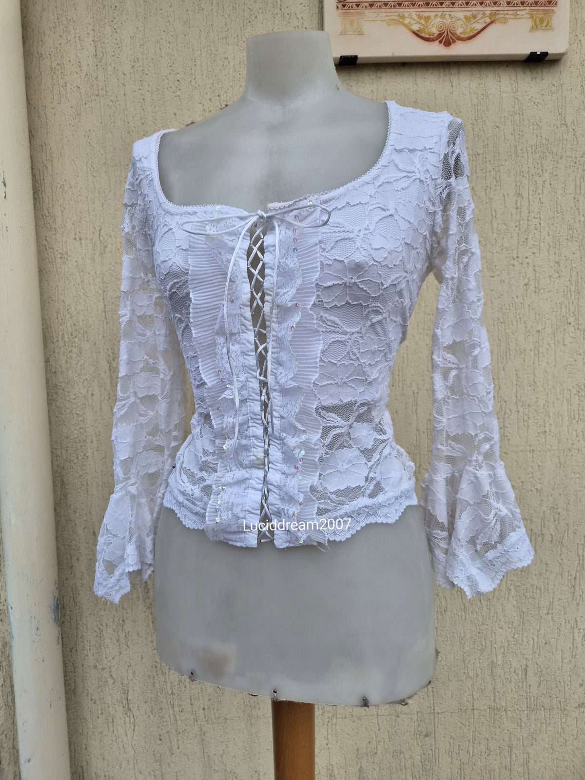White lace top with lacing