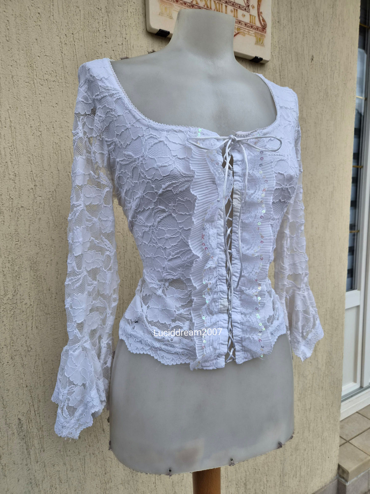 White lace top with lacing