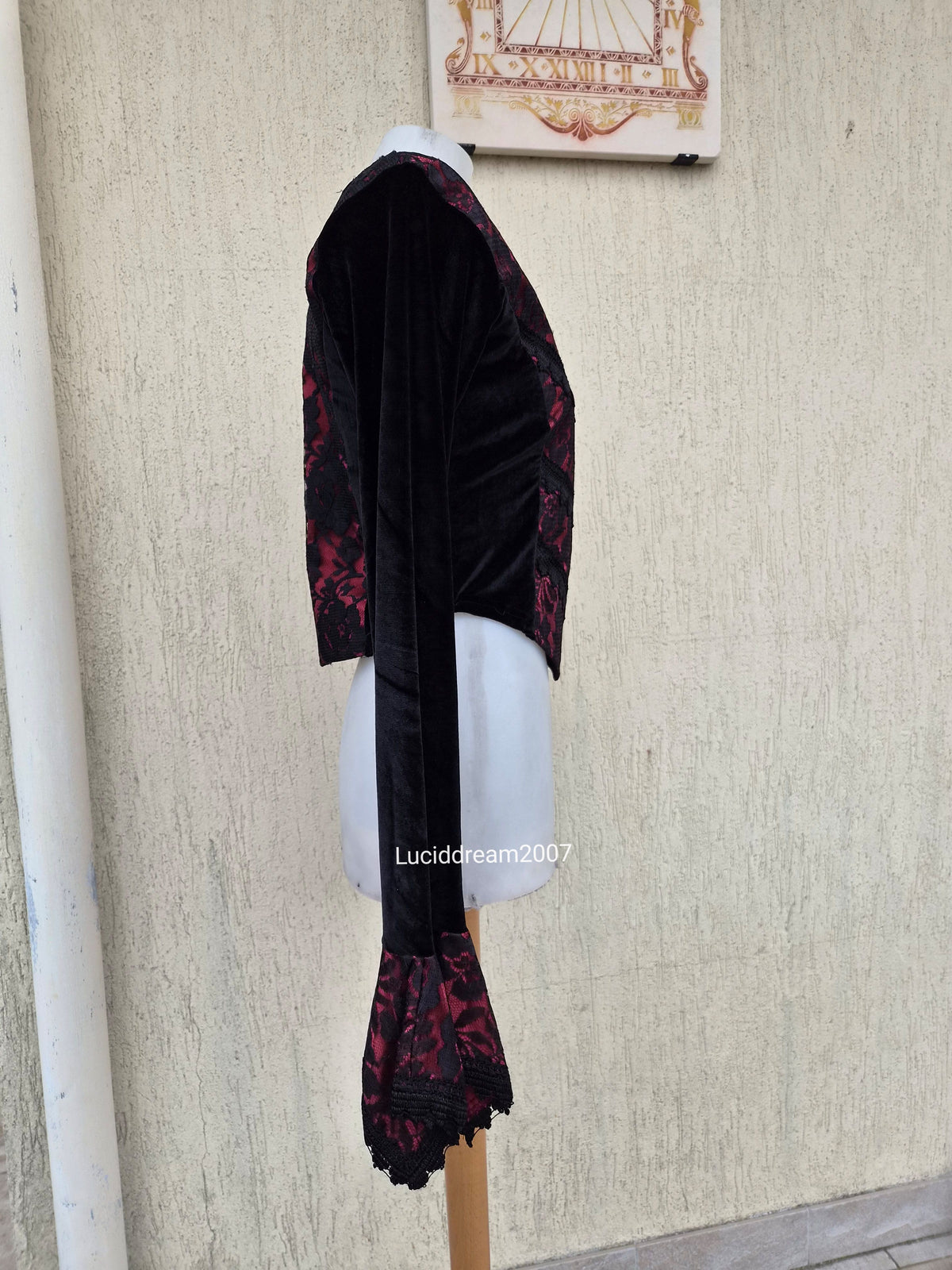 Black and red romantic gothic top