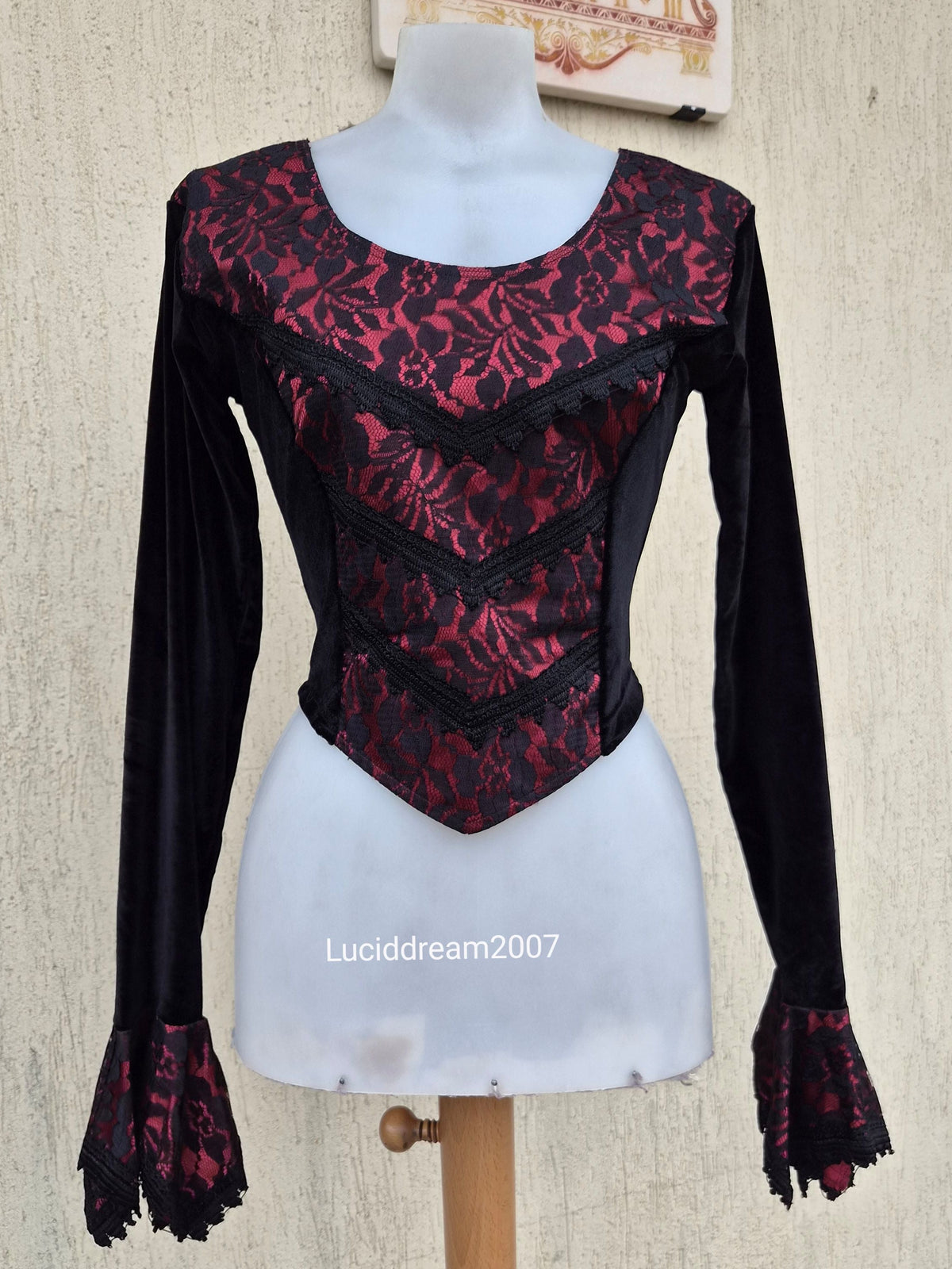 Black and red romantic gothic top