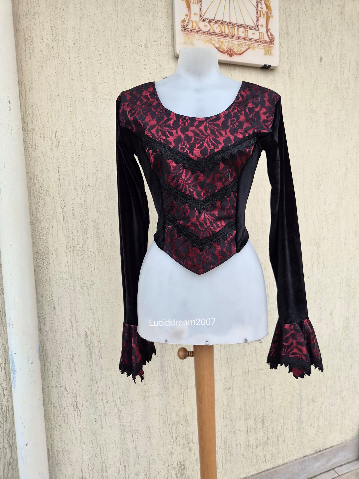 Black and red romantic gothic top