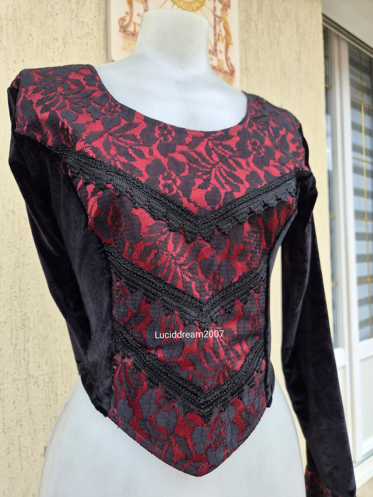 Black and red romantic gothic top
