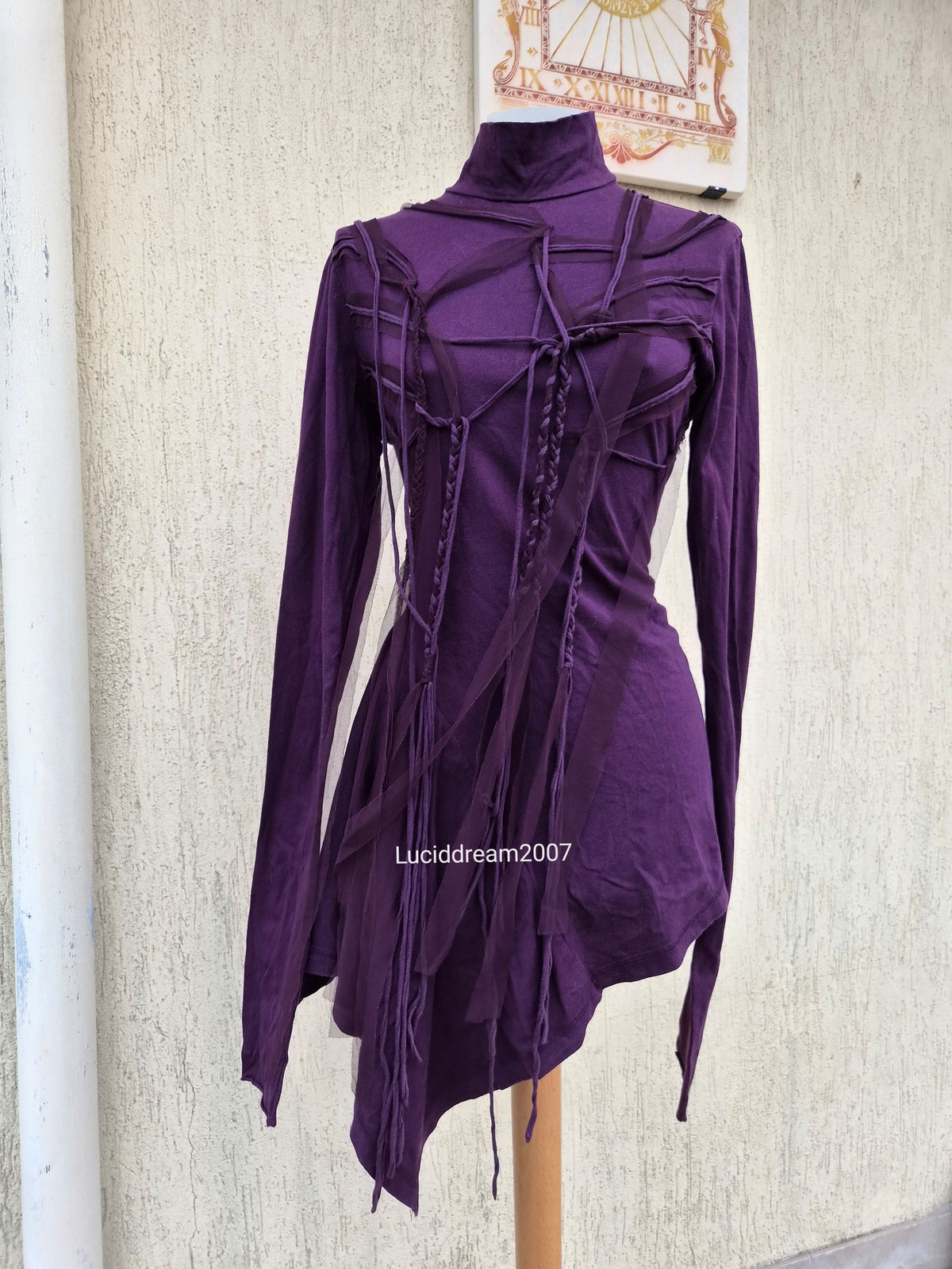 Haut violet destructuré
