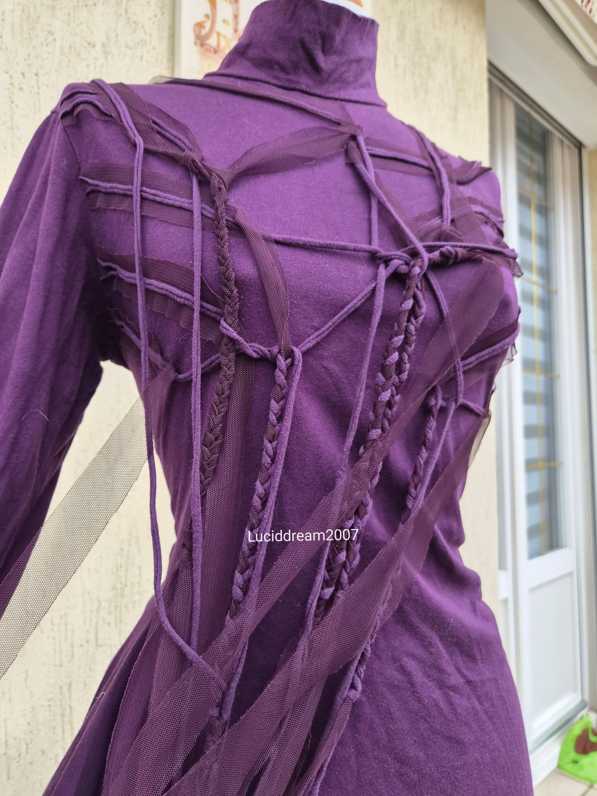 Haut violet destructuré