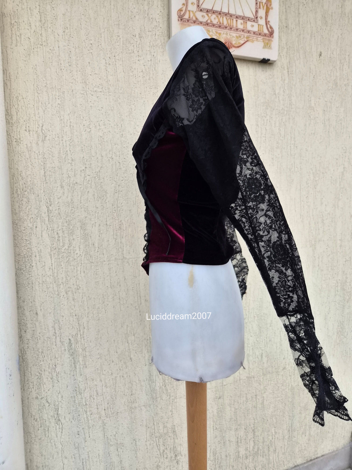 Haut corset velours et dentelle