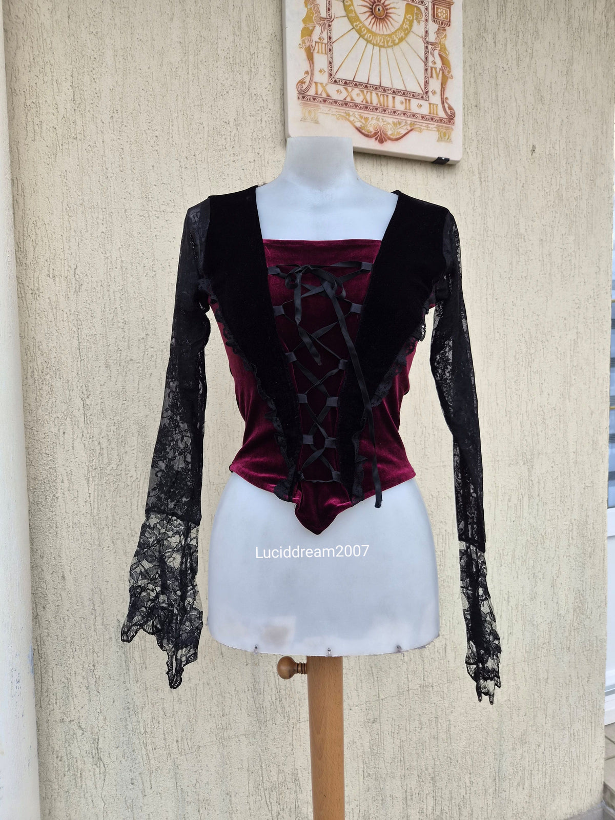 Haut corset velours et dentelle