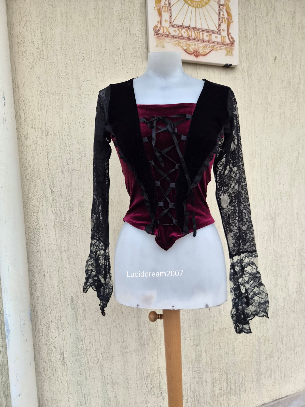 Haut corset velours et dentelle