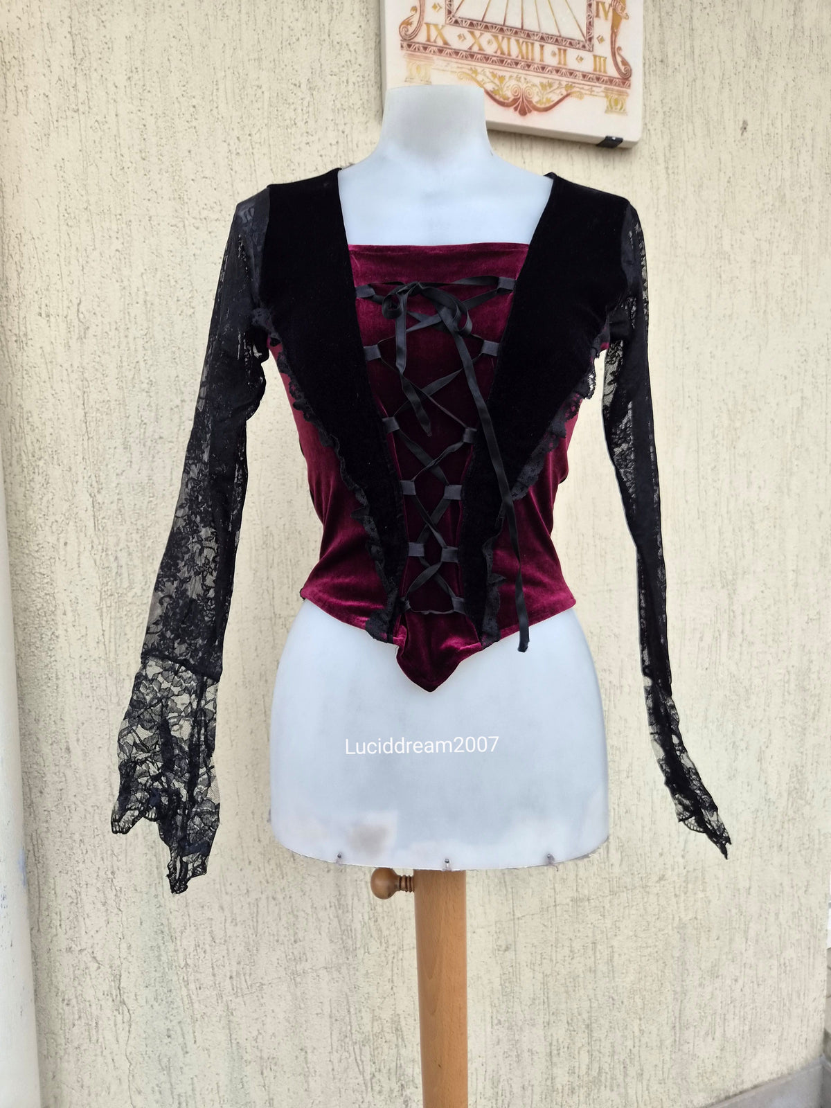 Haut corset velours et dentelle