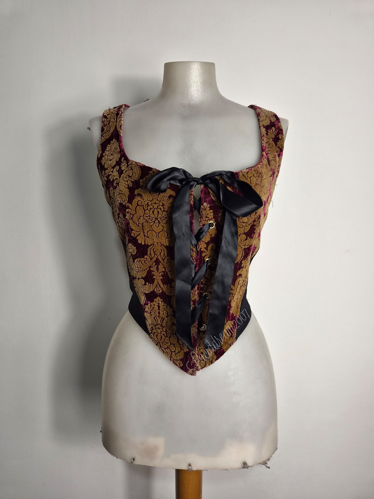 Raven corset top