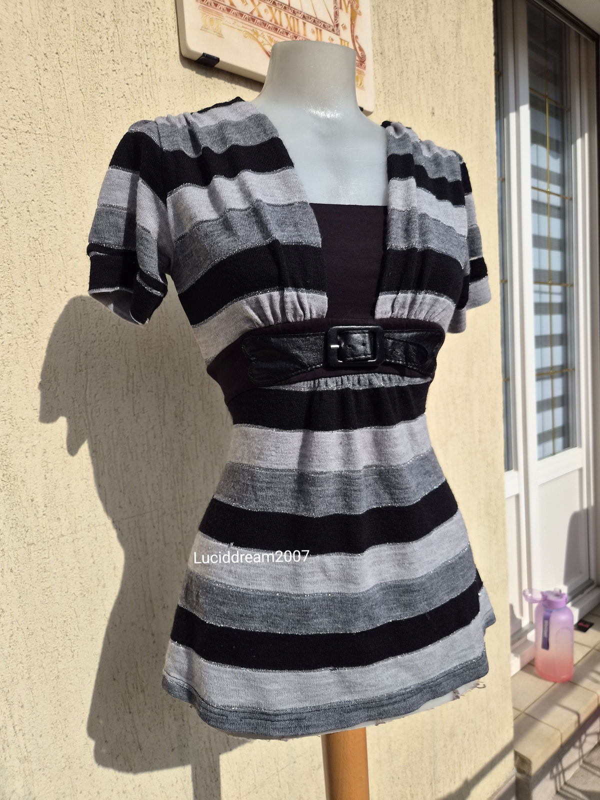 Short-sleeved striped top