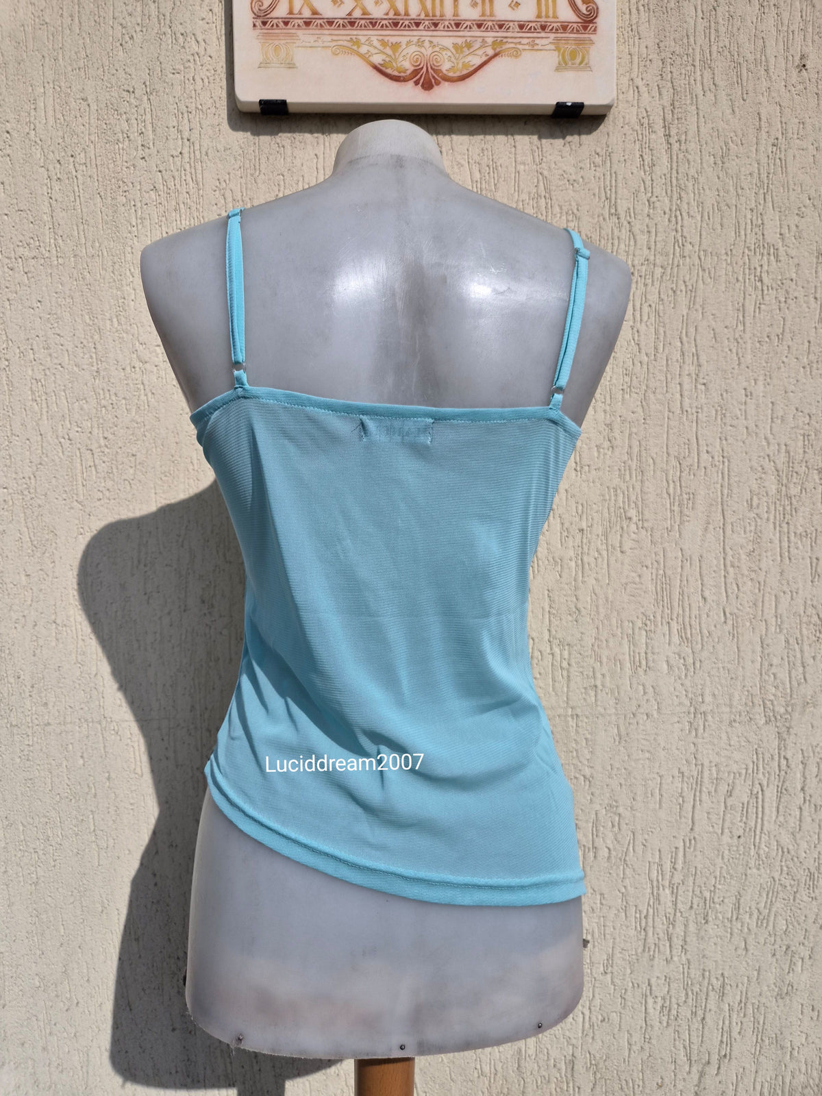 Haut en voile brodé de sequins