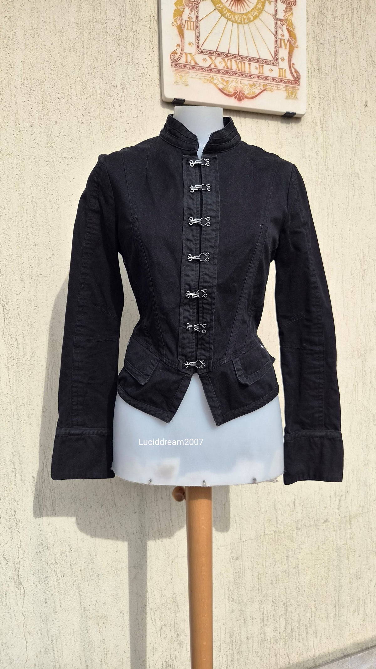 Veste noire fermeture Hook & eye