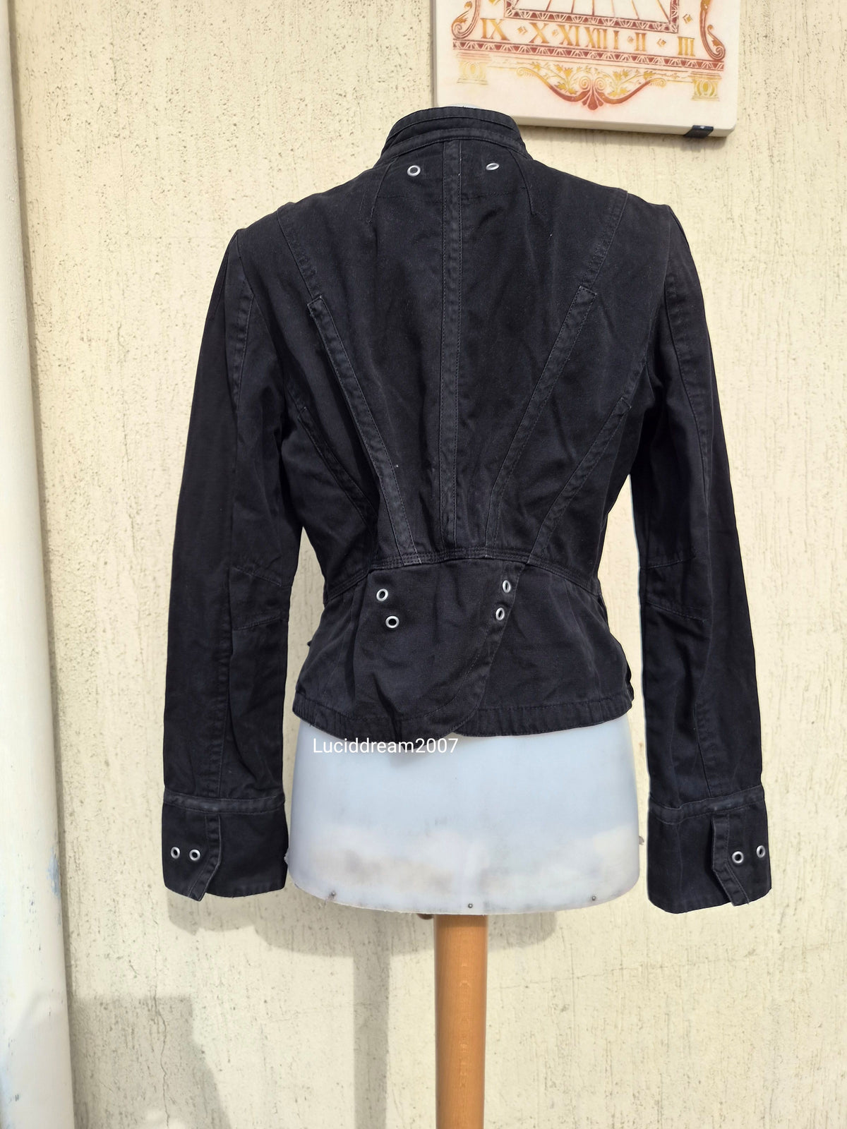 Veste noire fermeture Hook & eye