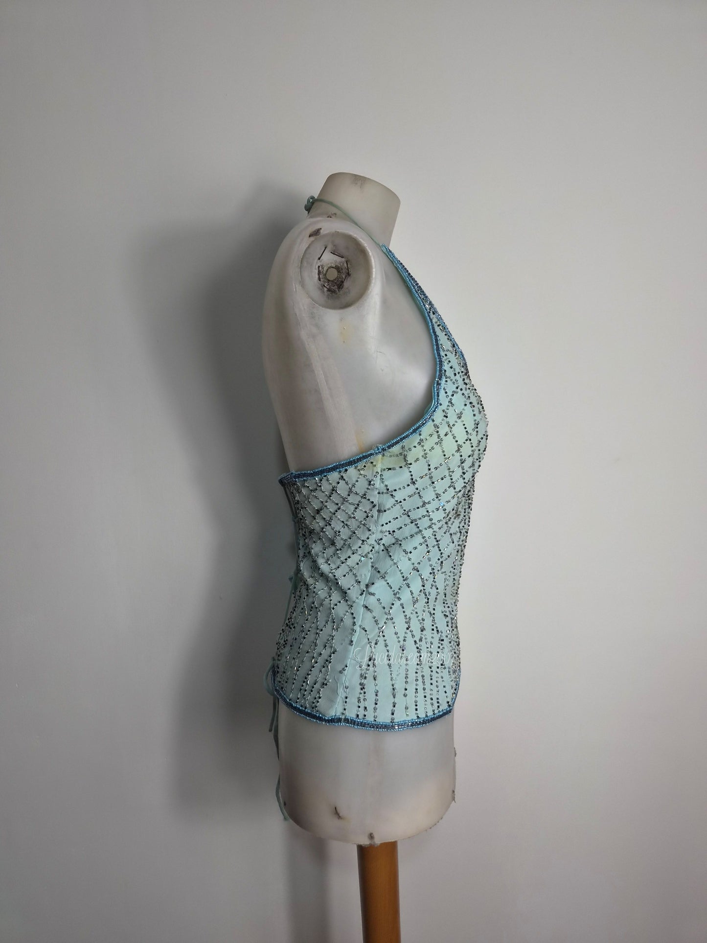 Haut Aftershock bleu