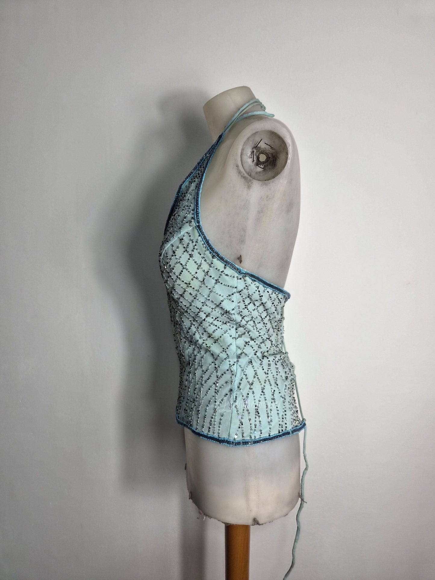 Haut Aftershock bleu