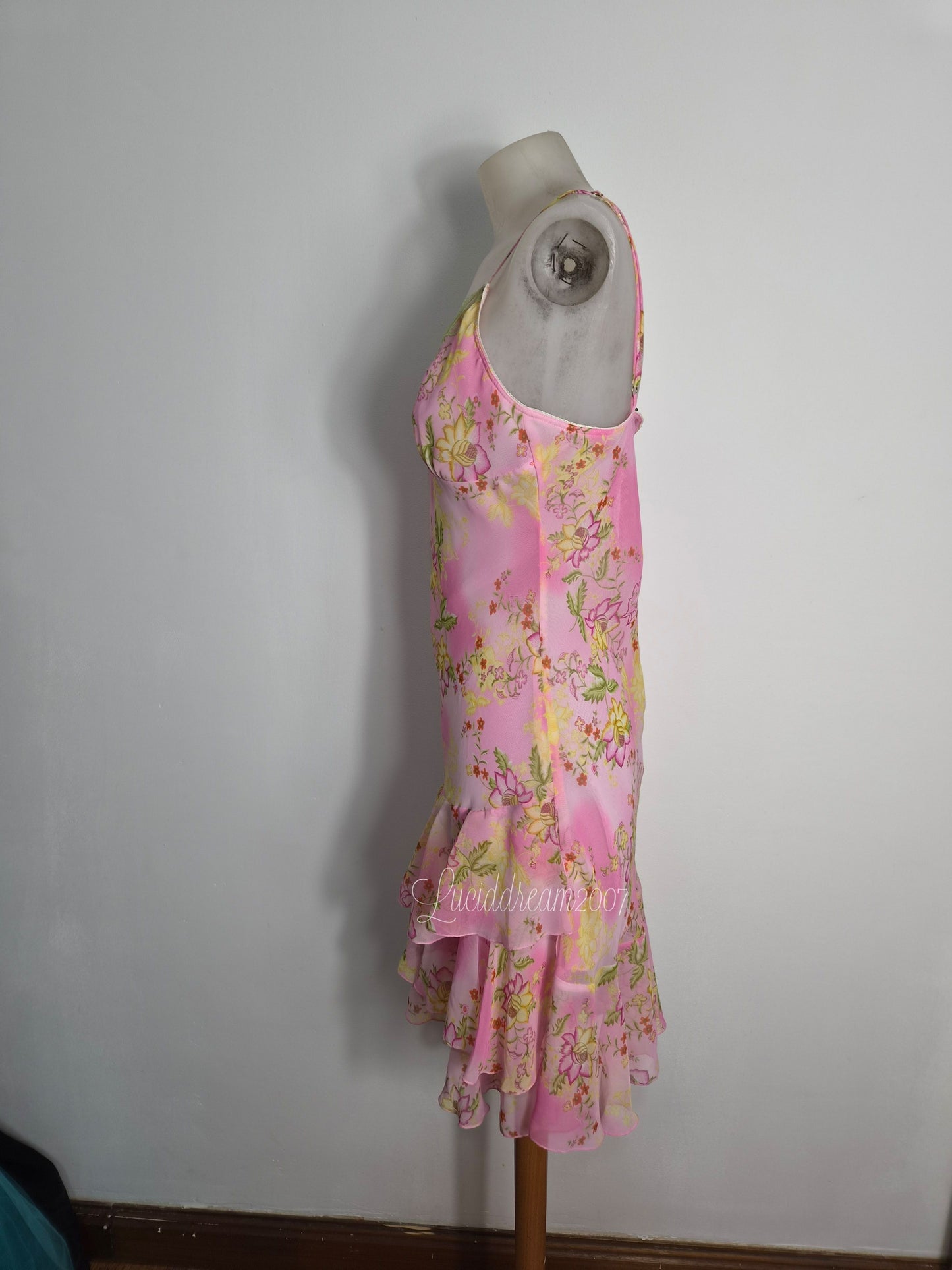 Robe en voile fleurie