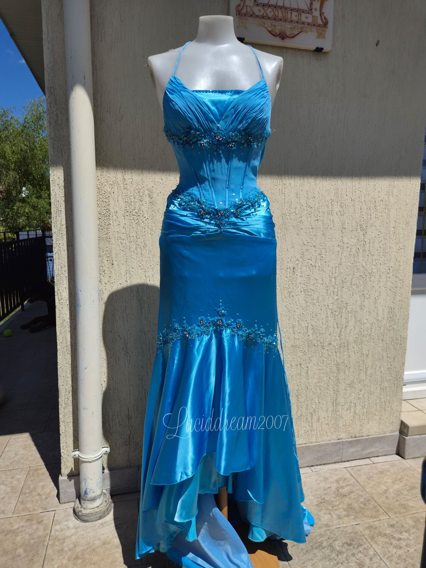 Robe de soirée bleue Alyce Designs