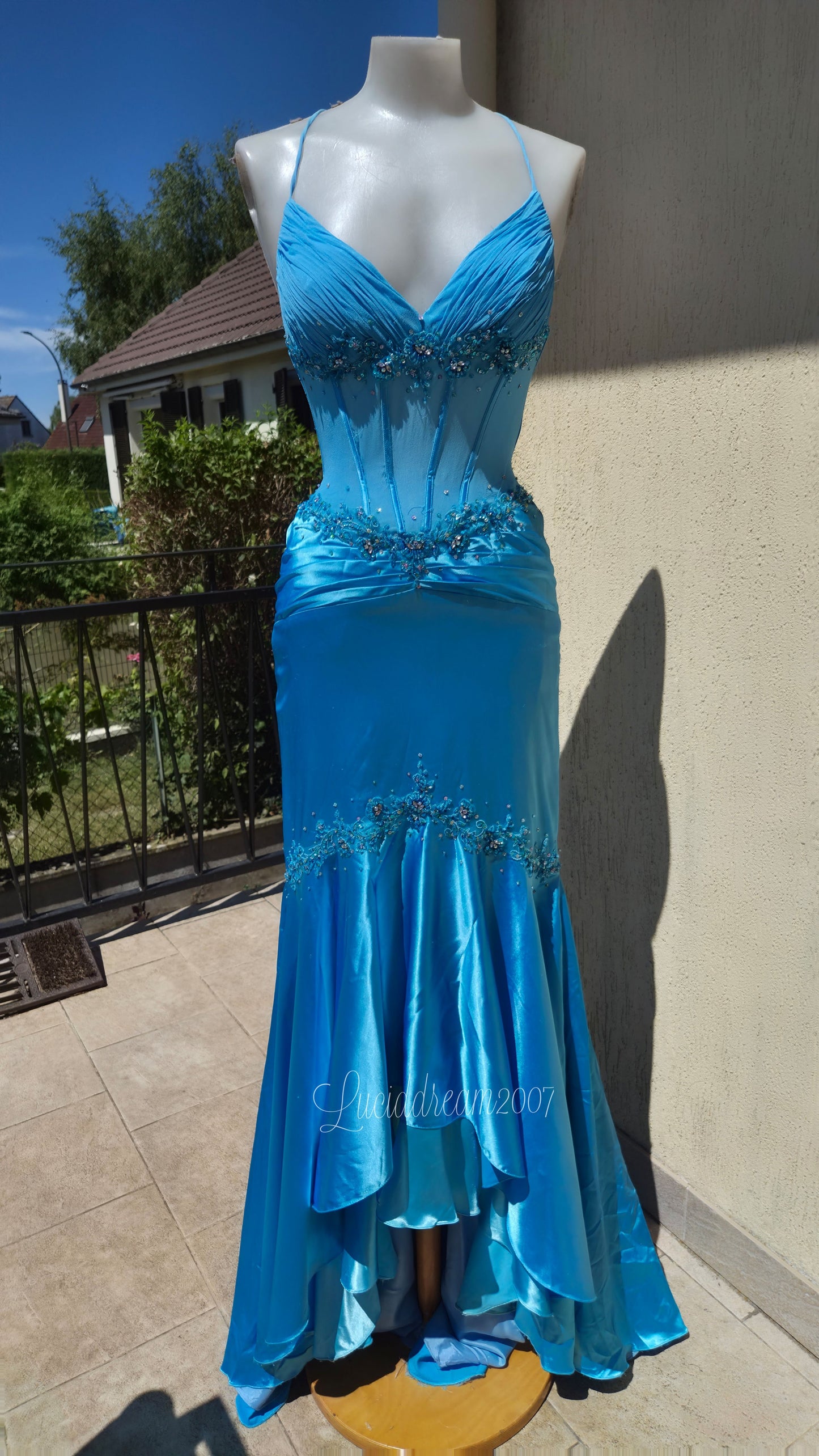 Robe de soirée bleue Alyce Designs