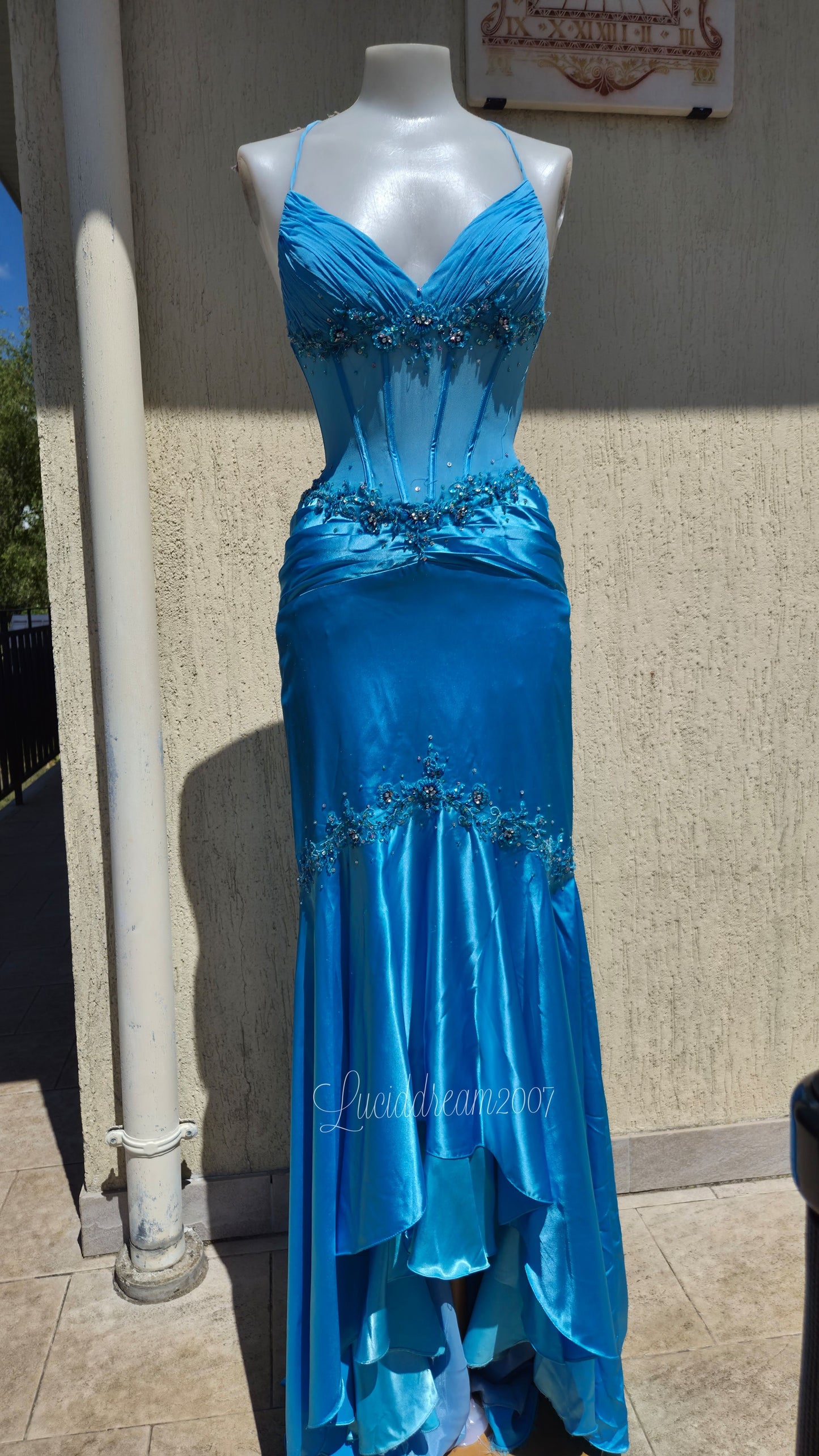 Robe de soirée bleue Alyce Designs