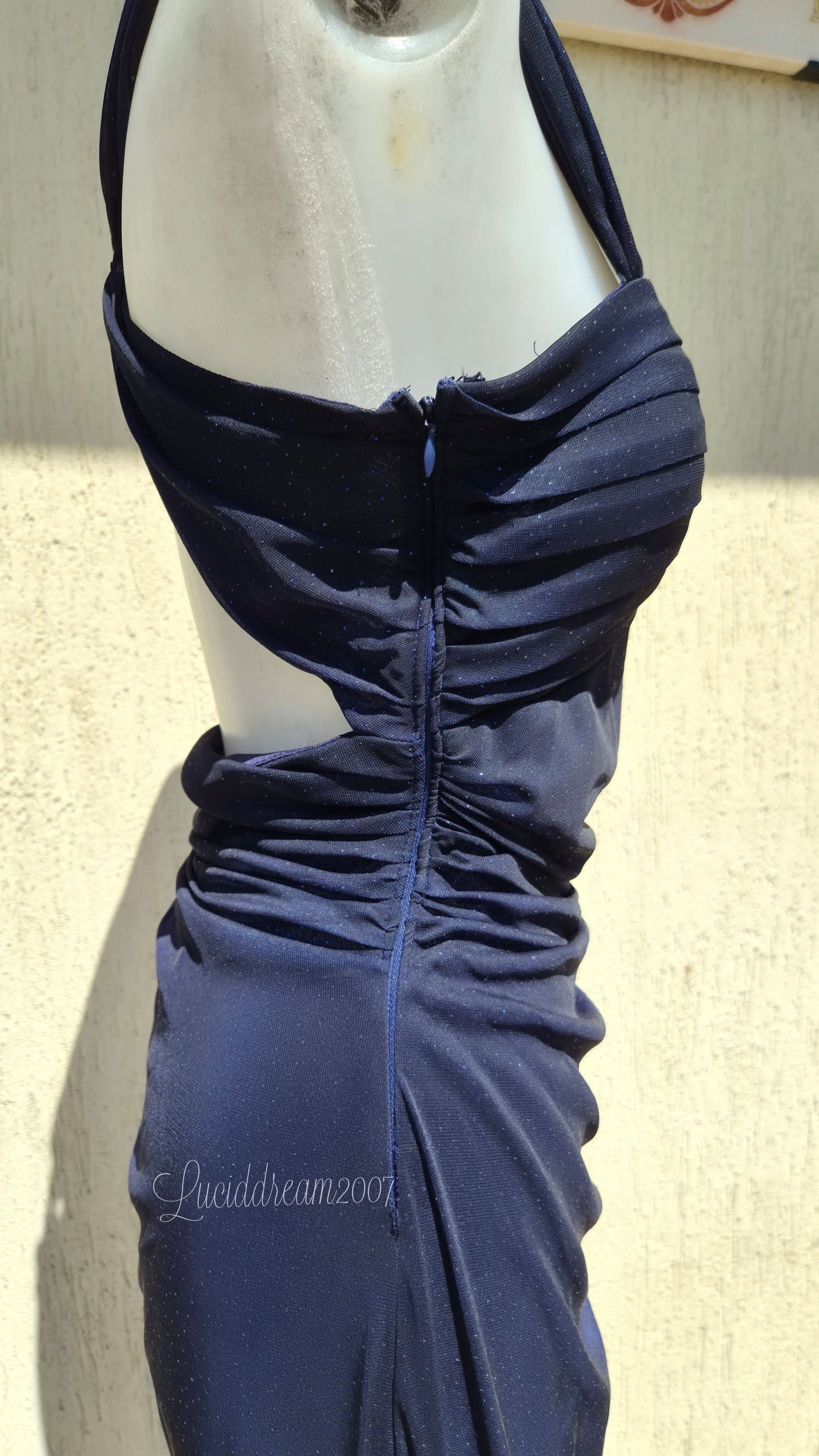 Robe bleue dégradée et brillante Betsy & Adam