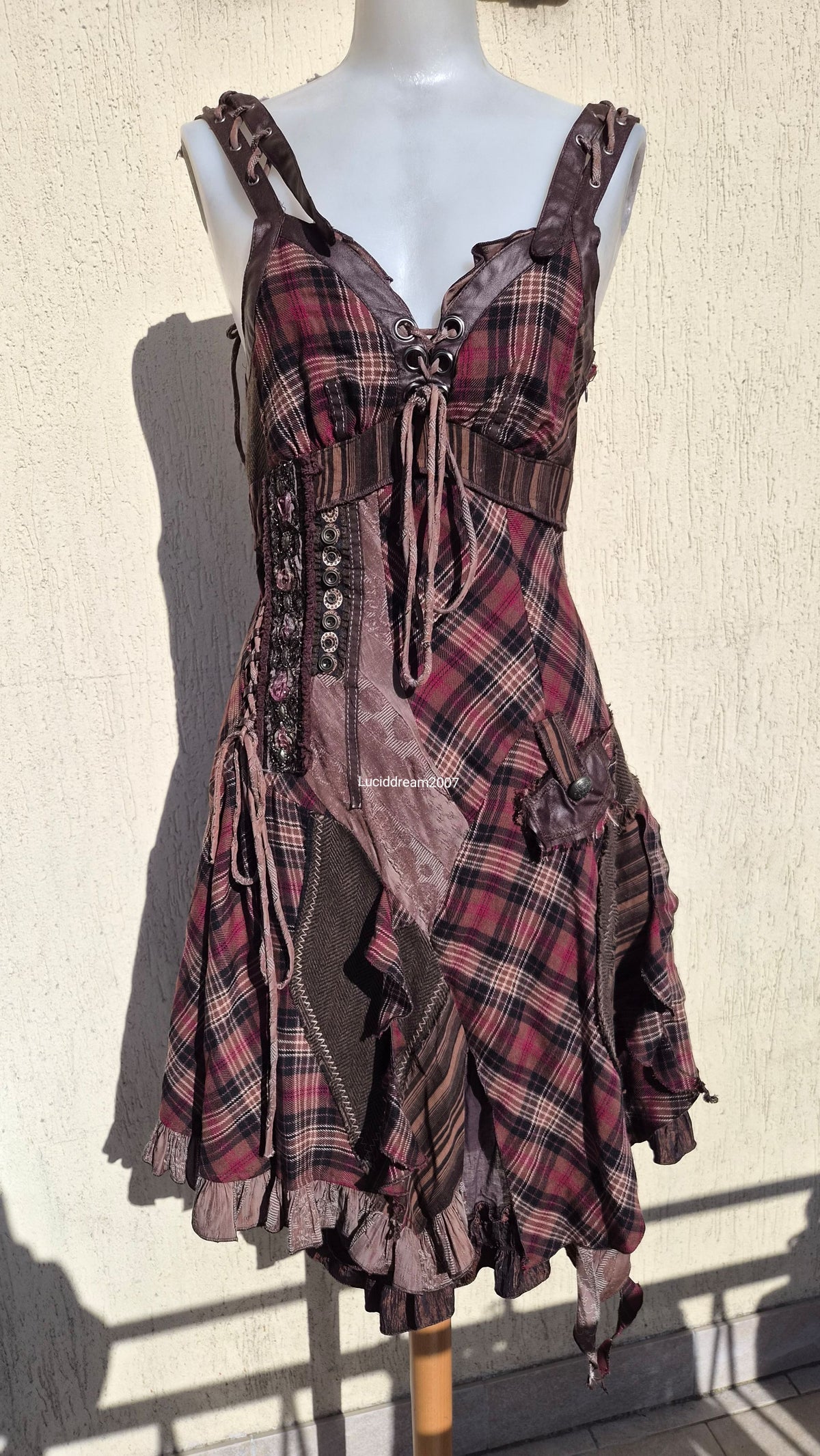 Robe destructurée tons marron