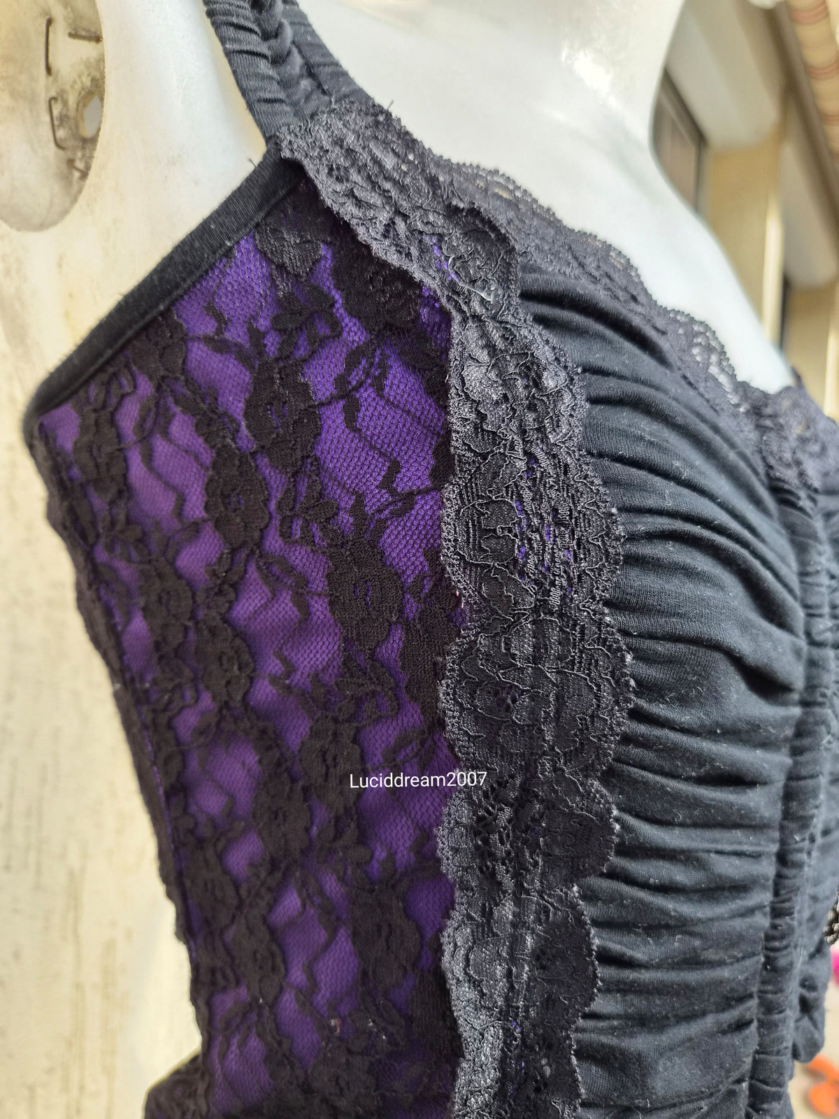 Haut violet et noir Queen of Darkness
