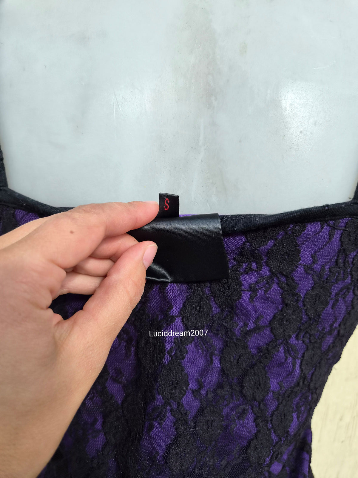Haut violet et noir Queen of Darkness
