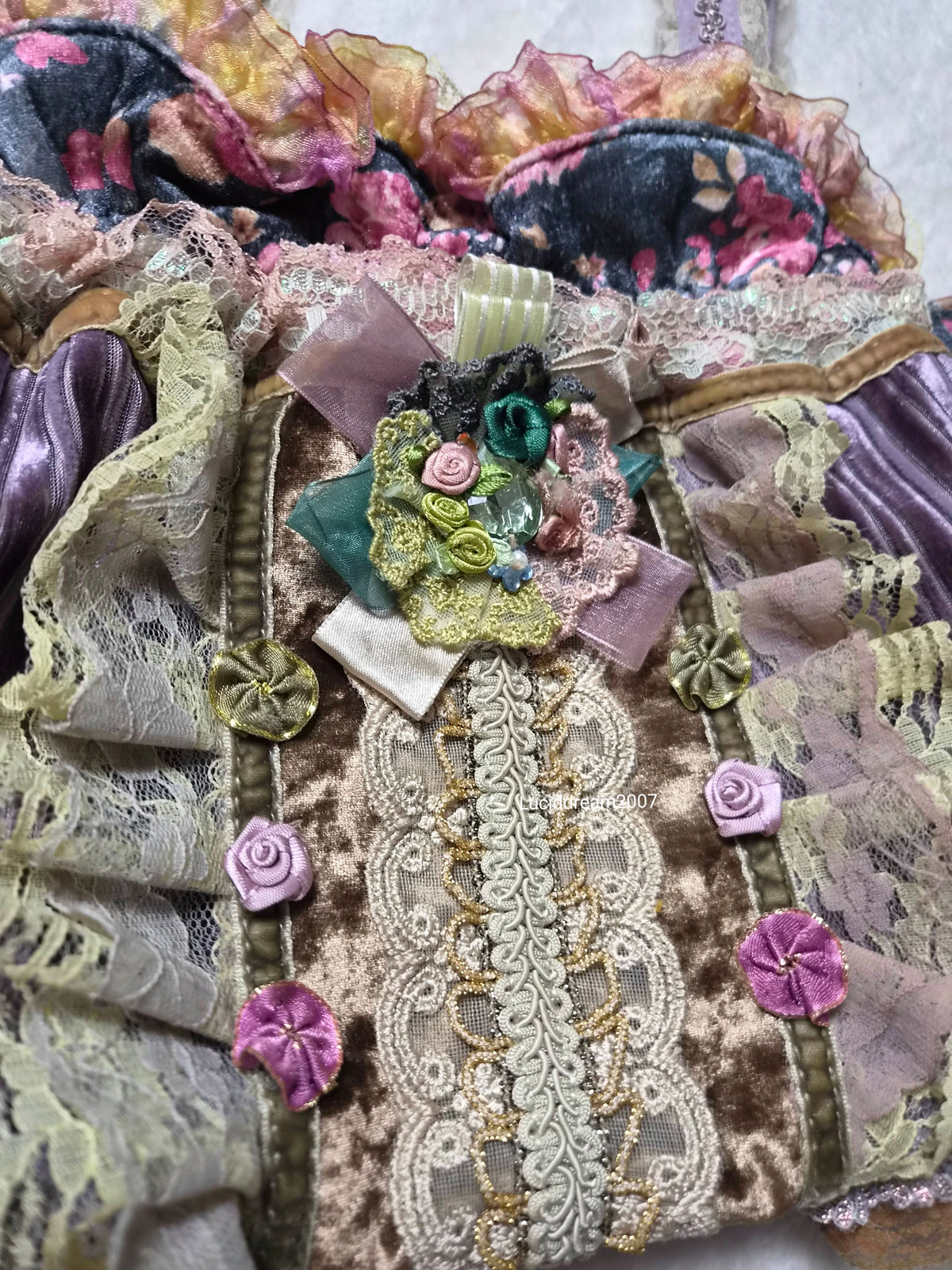 Sac brodé