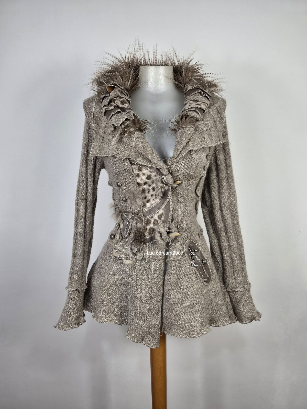 Veste taupe col fausse fourure