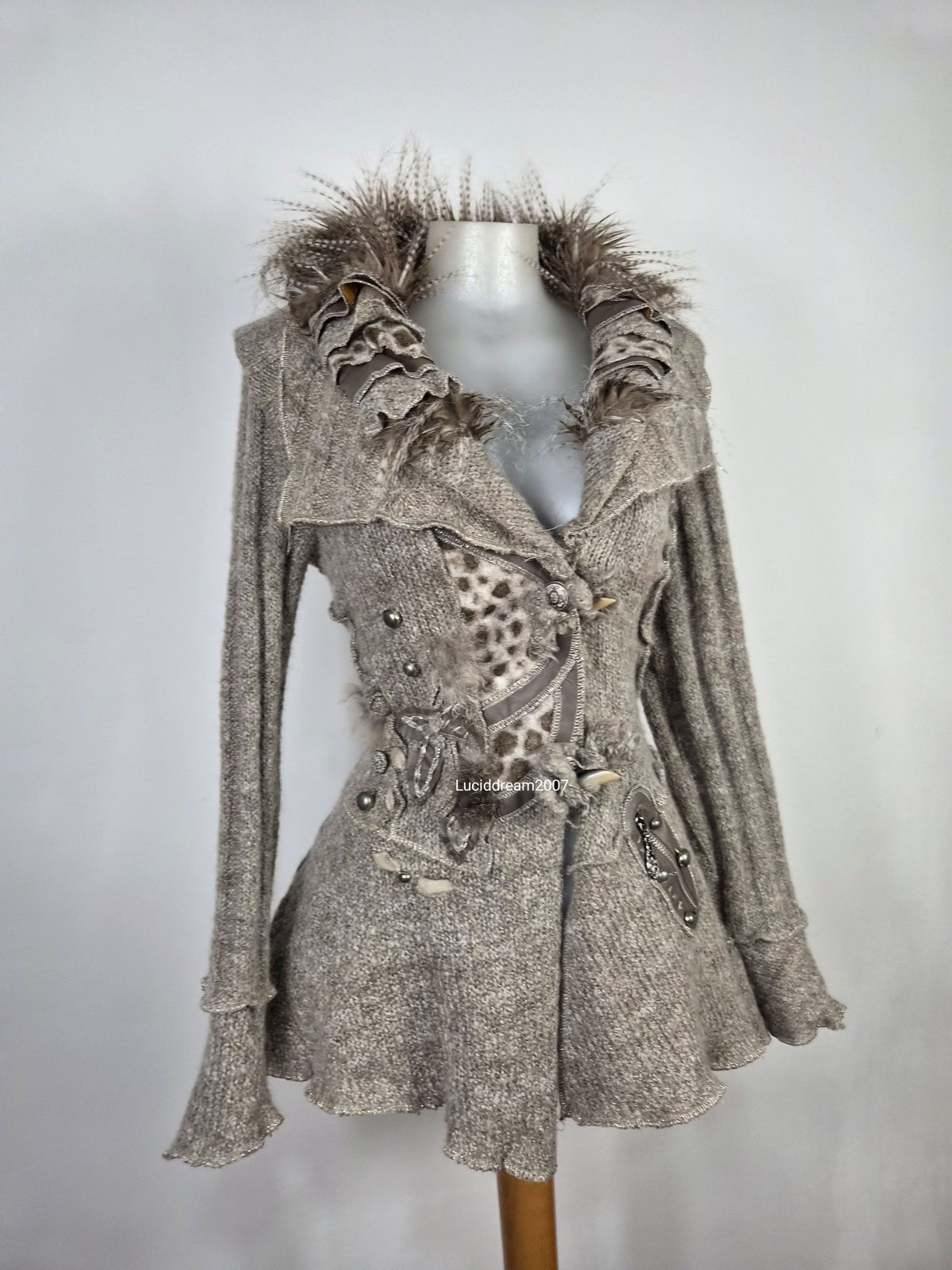 Veste taupe col fausse fourure