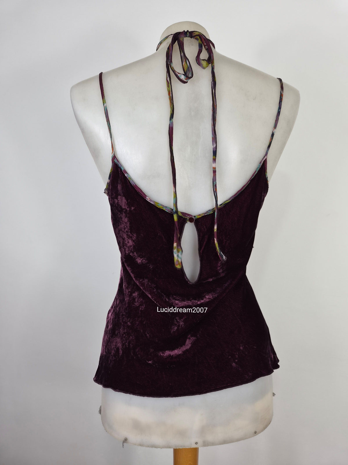 Haut en velours et soie aubergine