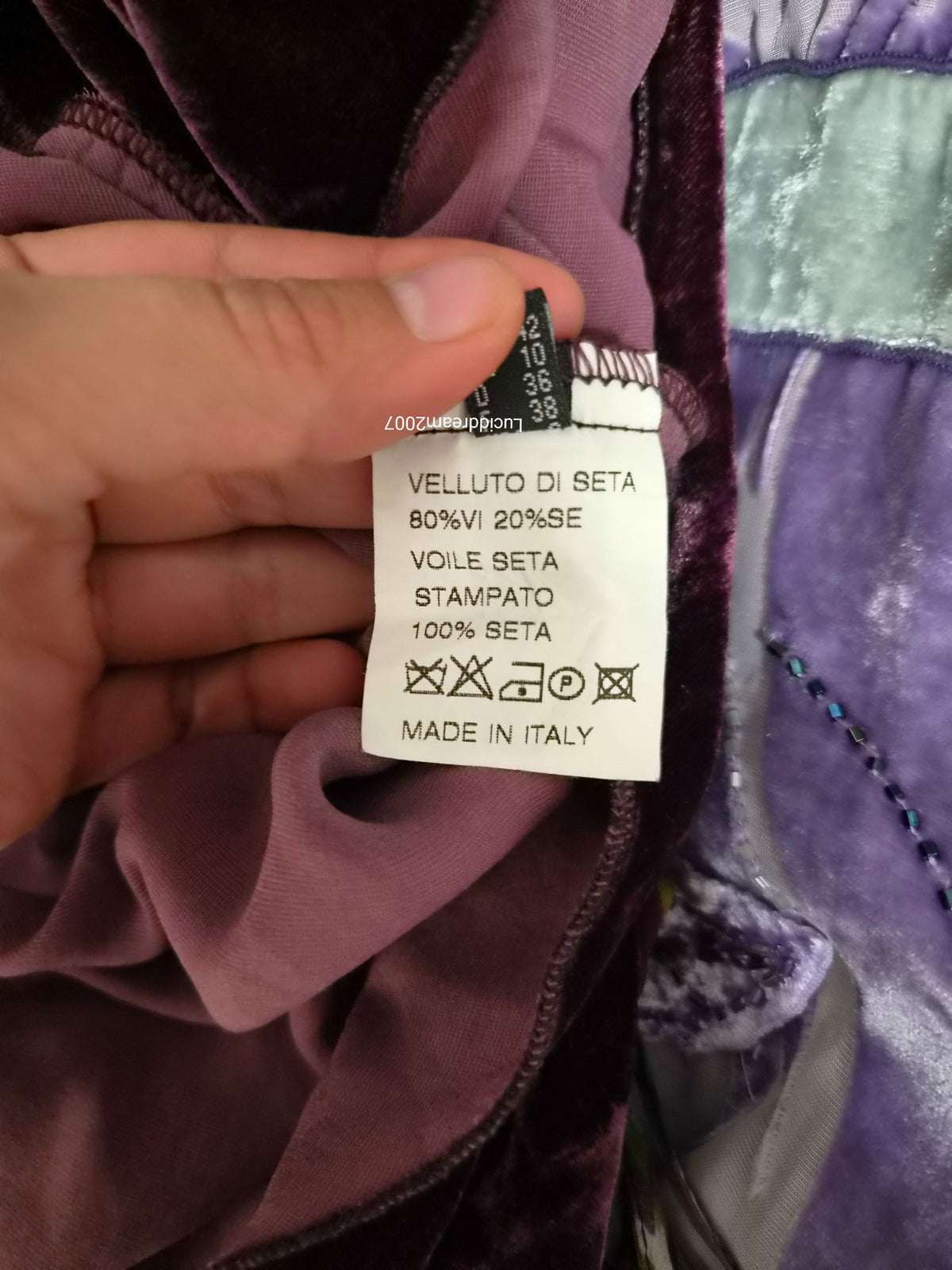 Haut en velours et soie aubergine