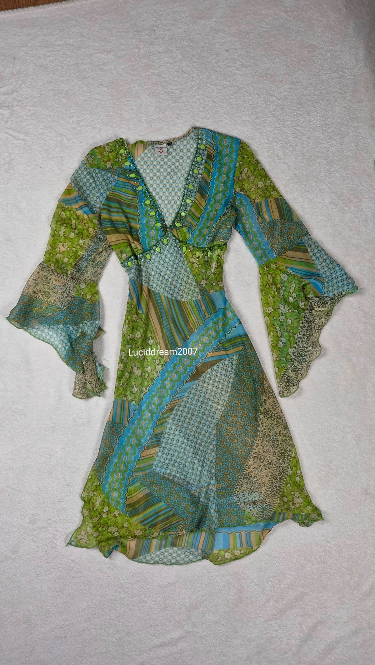 Robe de plage tons verts