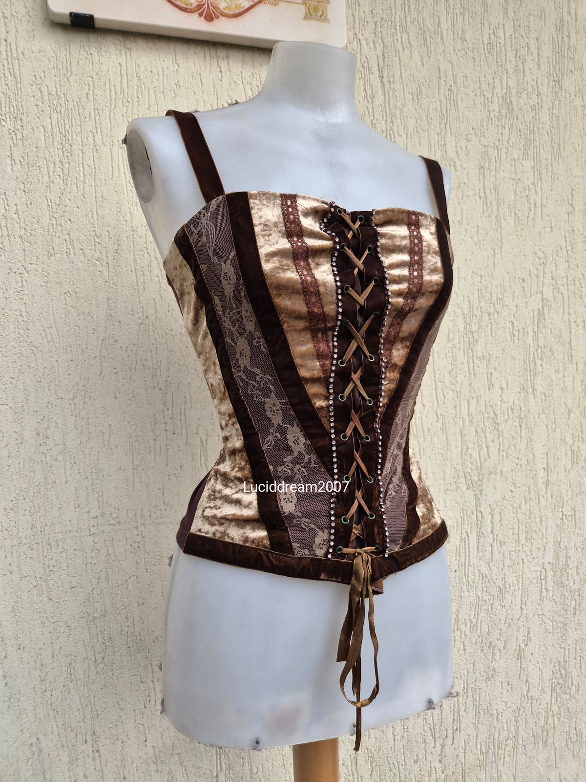 Haut esprit corset tons marron et doré