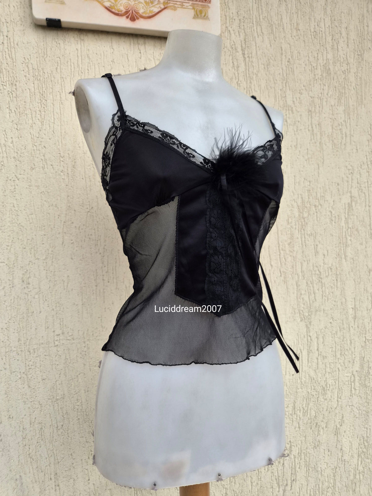 Haut esprit lingerie noir