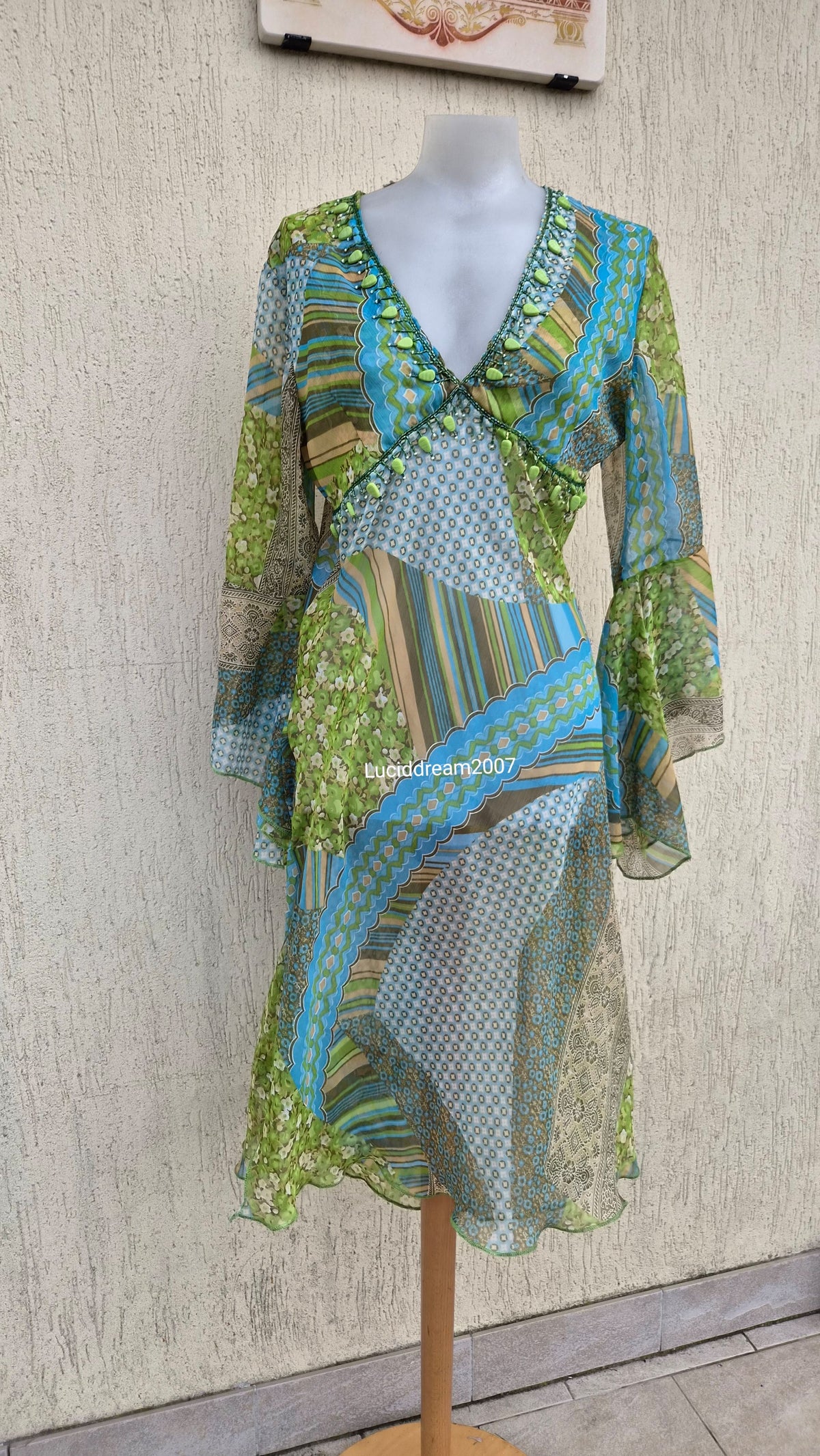 Robe de plage tons verts
