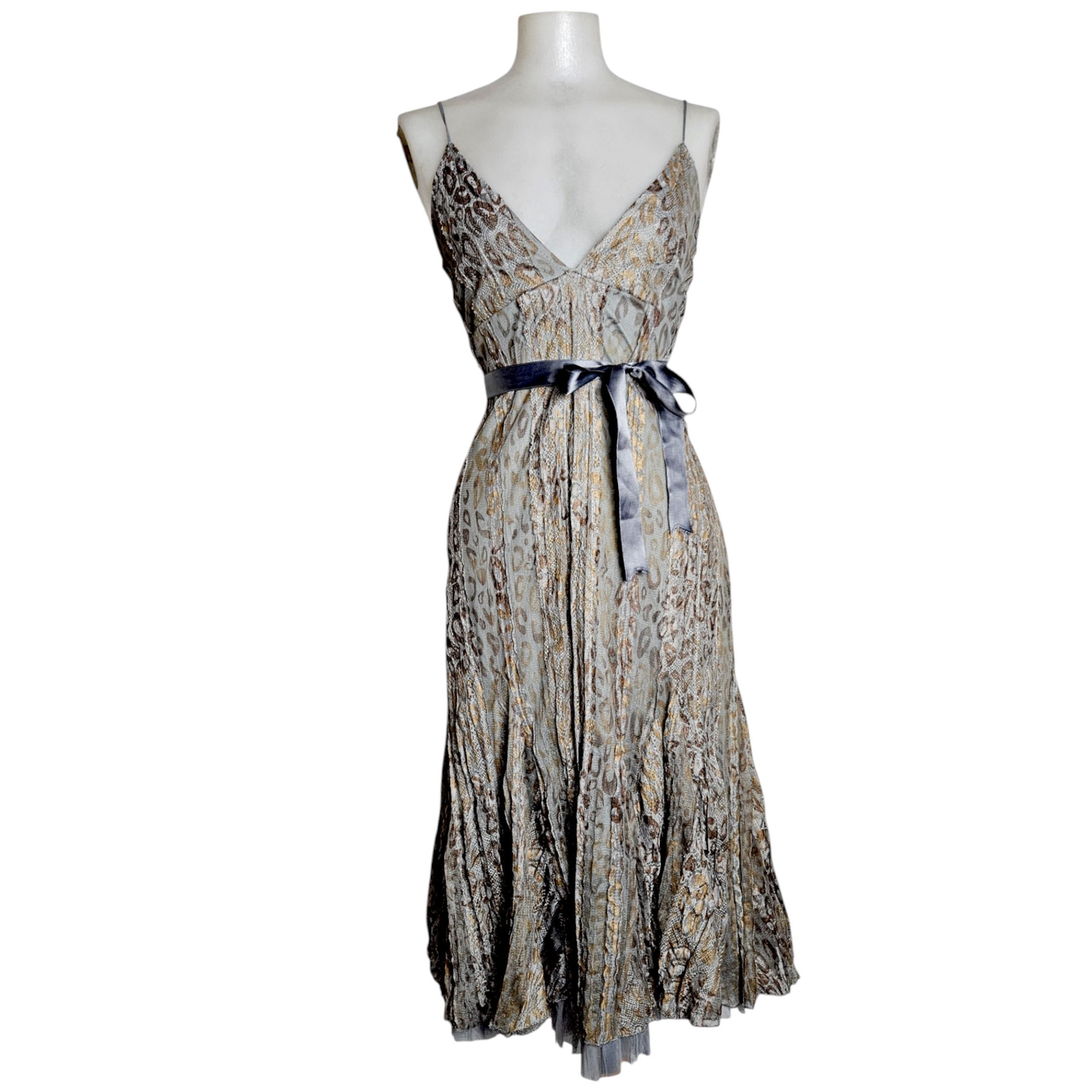 Robe en dentelle motif léopard