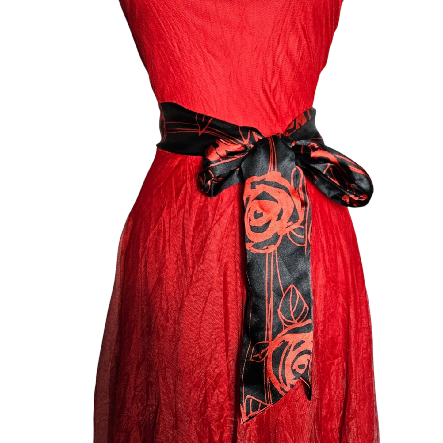 Strapless dress in fine mesh